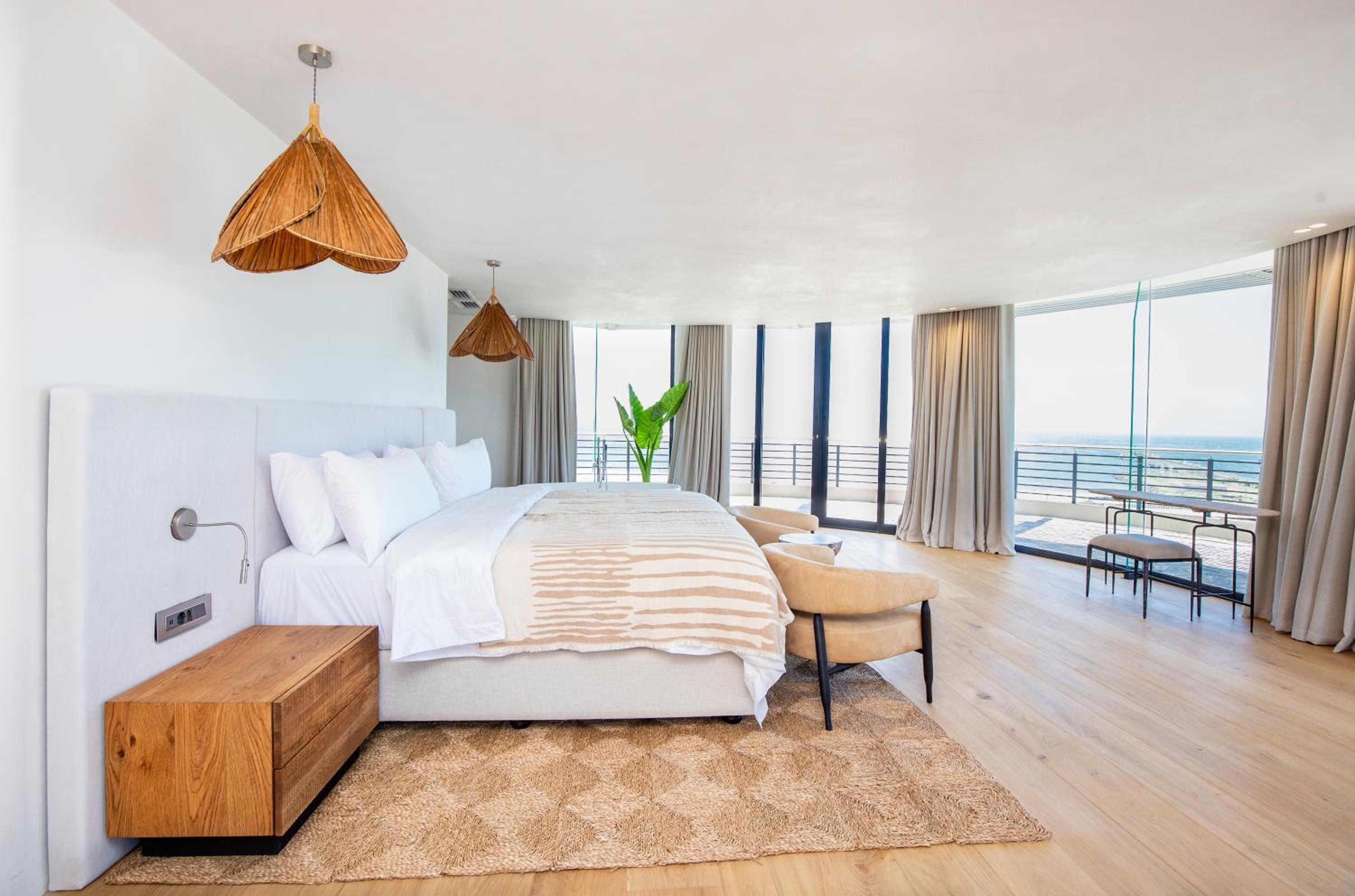 Spectacular Sea view Durban Presidential Penthouse
