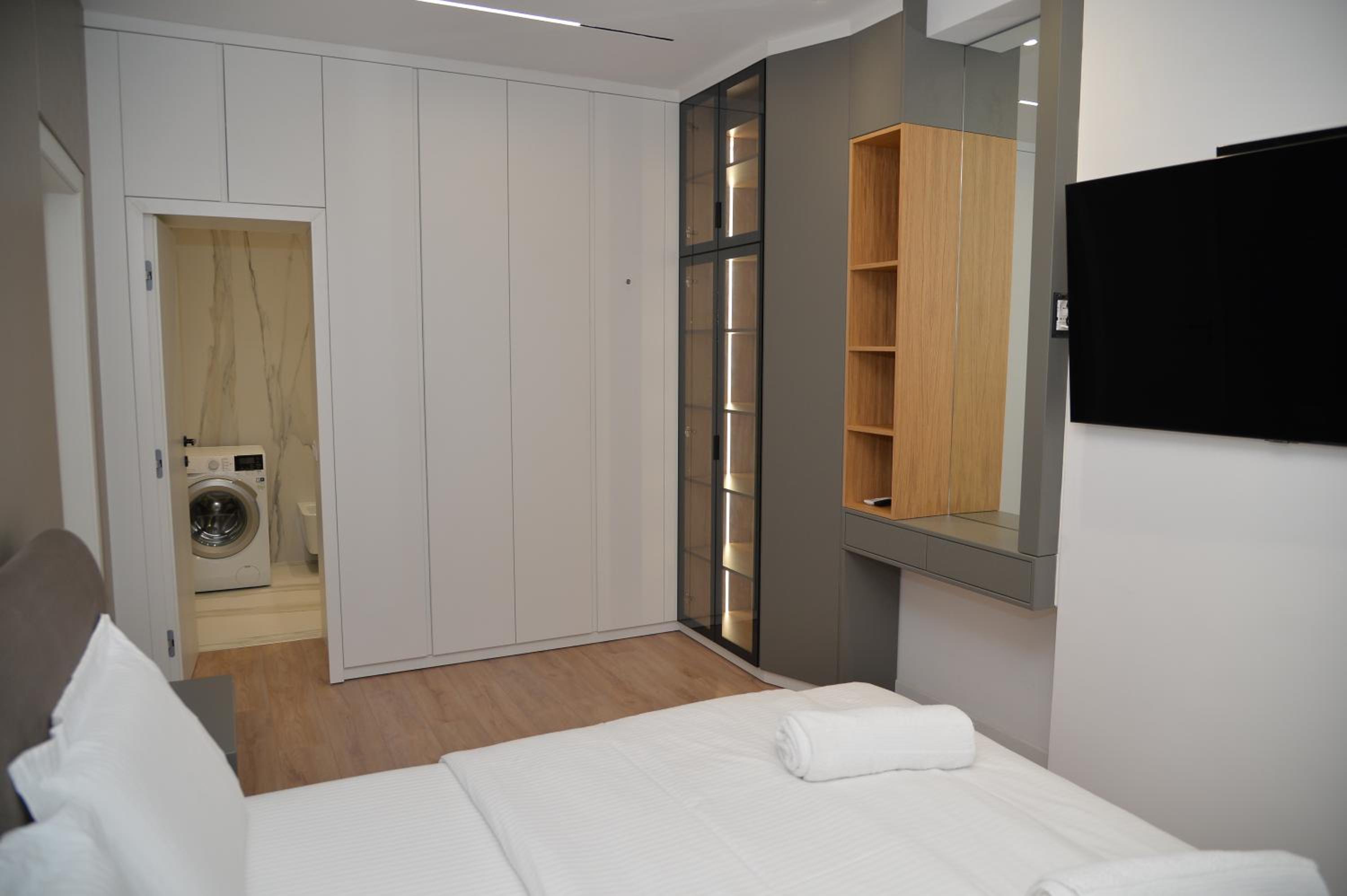 Hera Tirana Suite Deluxe