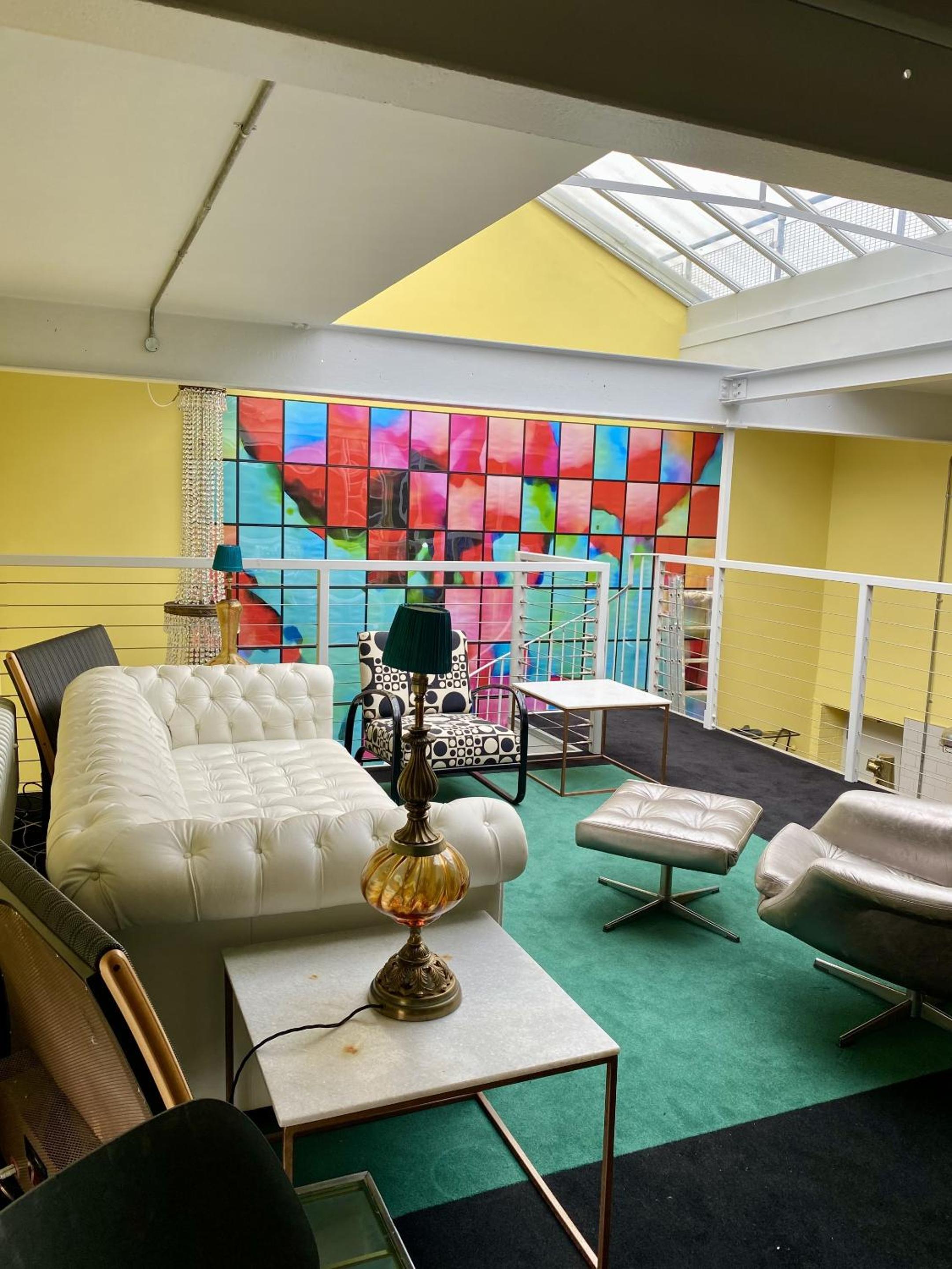 lounge