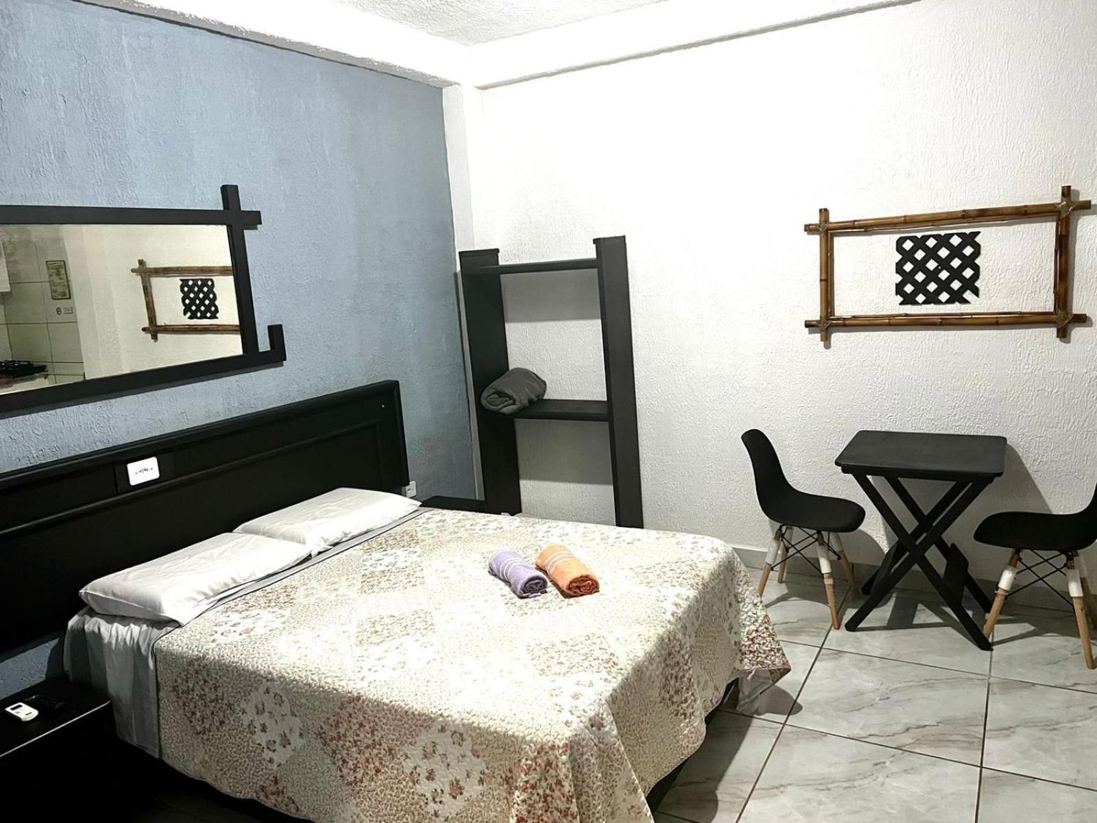 Studio acolhedor em região central de Foz
