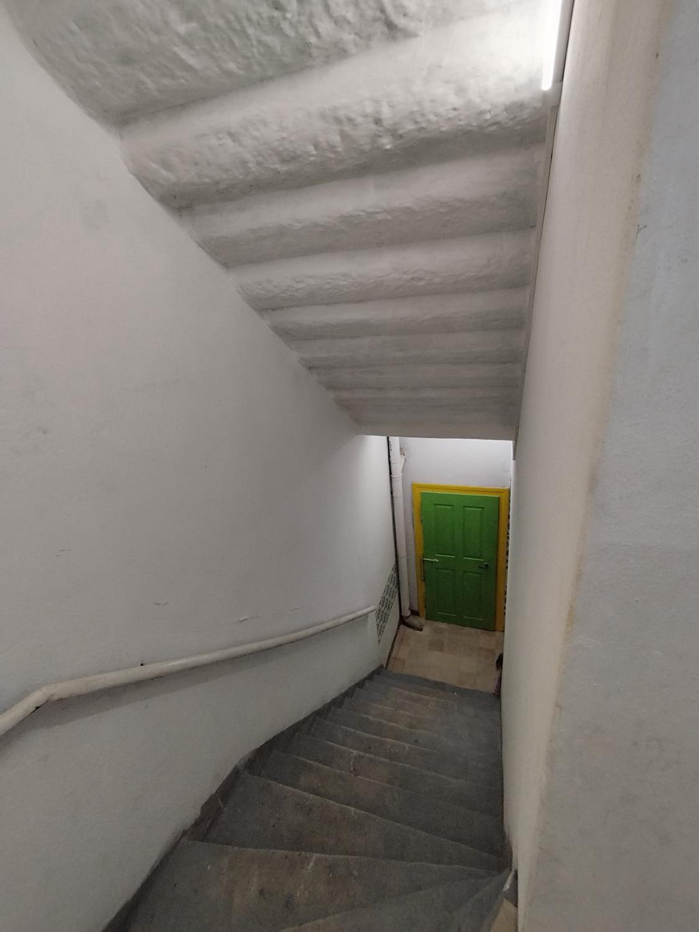 Daily Weekly Monthly Apartment
