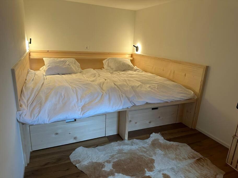 Region de Gstaad - Ultra Modern Apartment- Huge Roof Terrace - Great Views