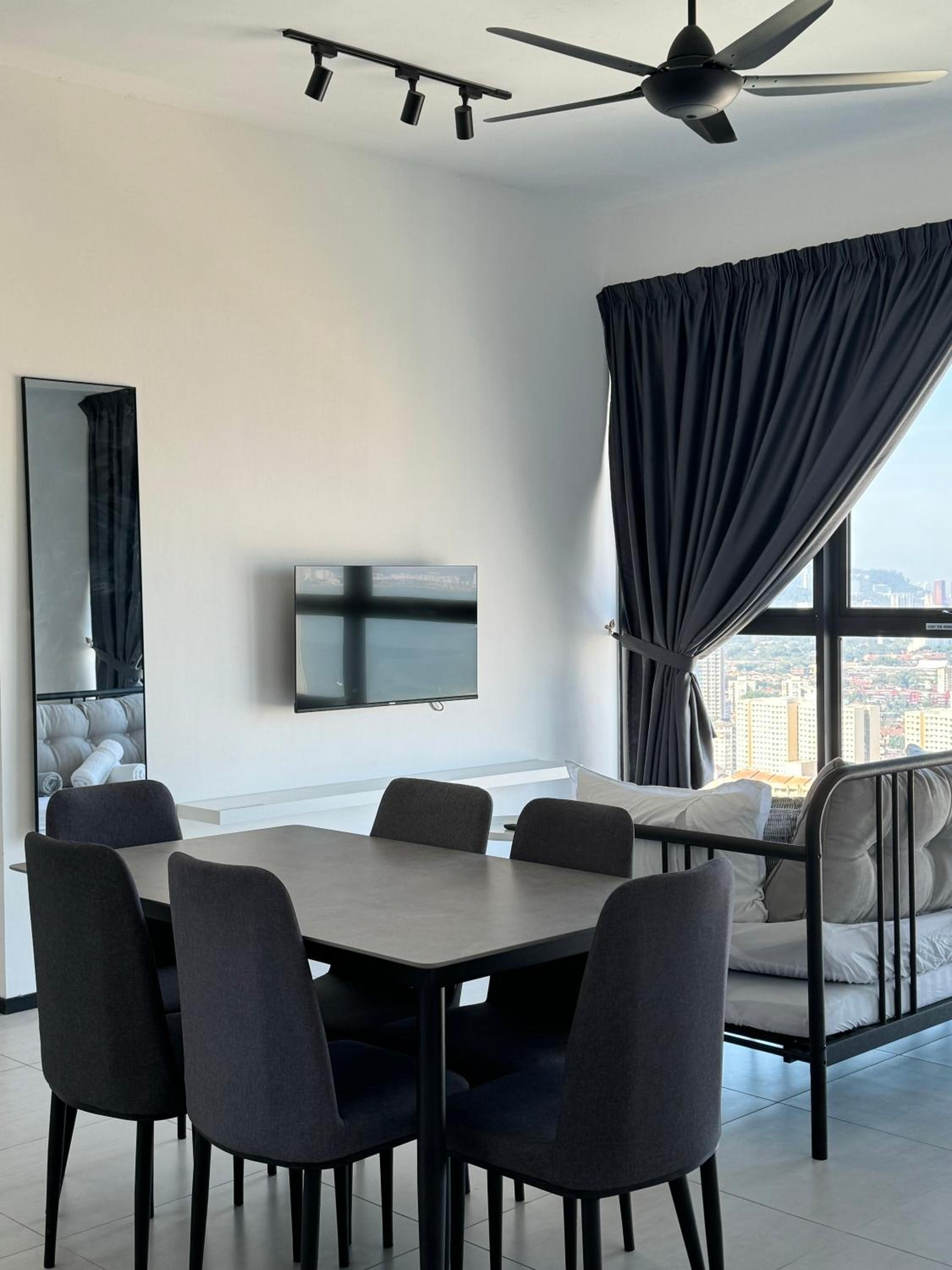 Urban Suites Georgetown by BNB4U