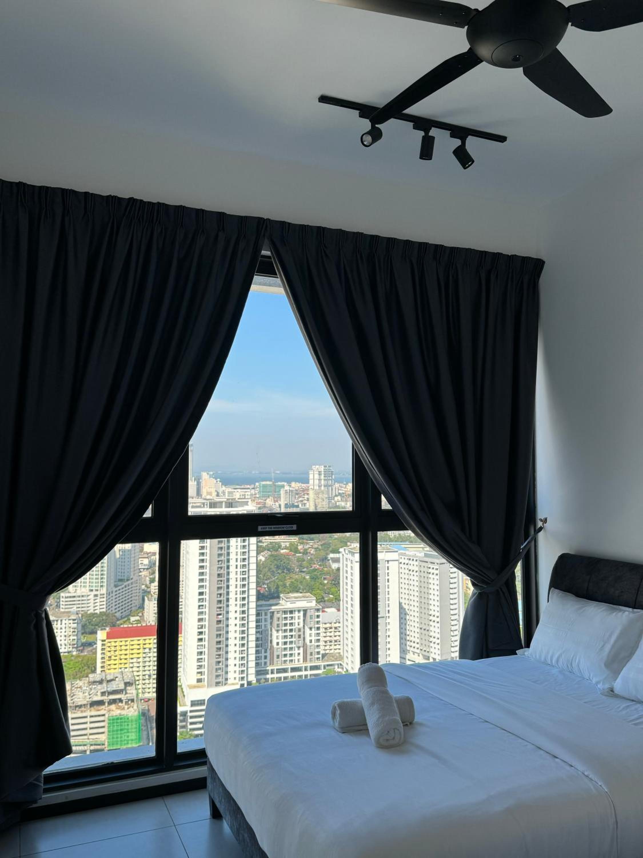 Urban Suites Georgetown by BNB4U