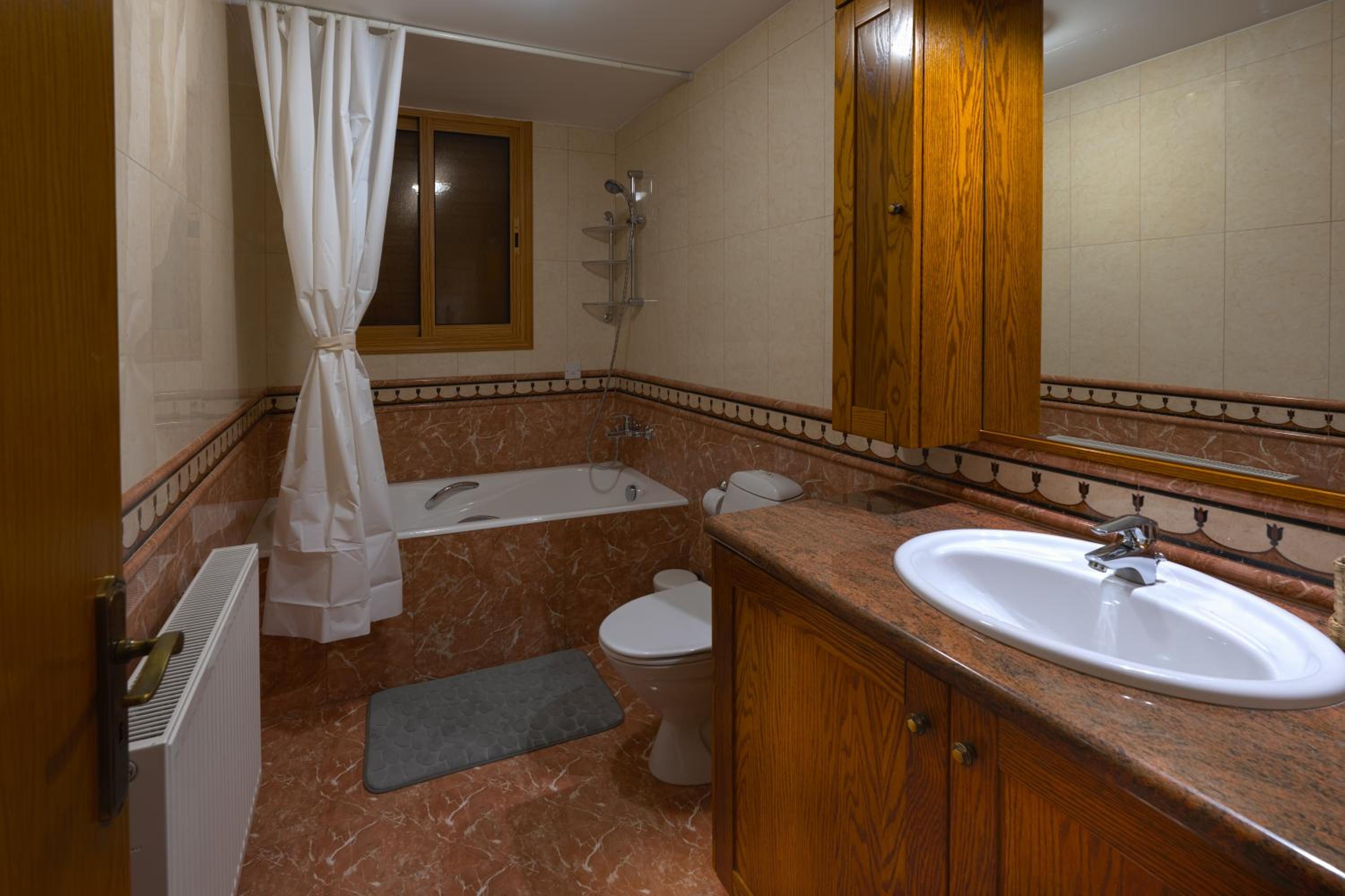 Eidyllio ''The Mansion''