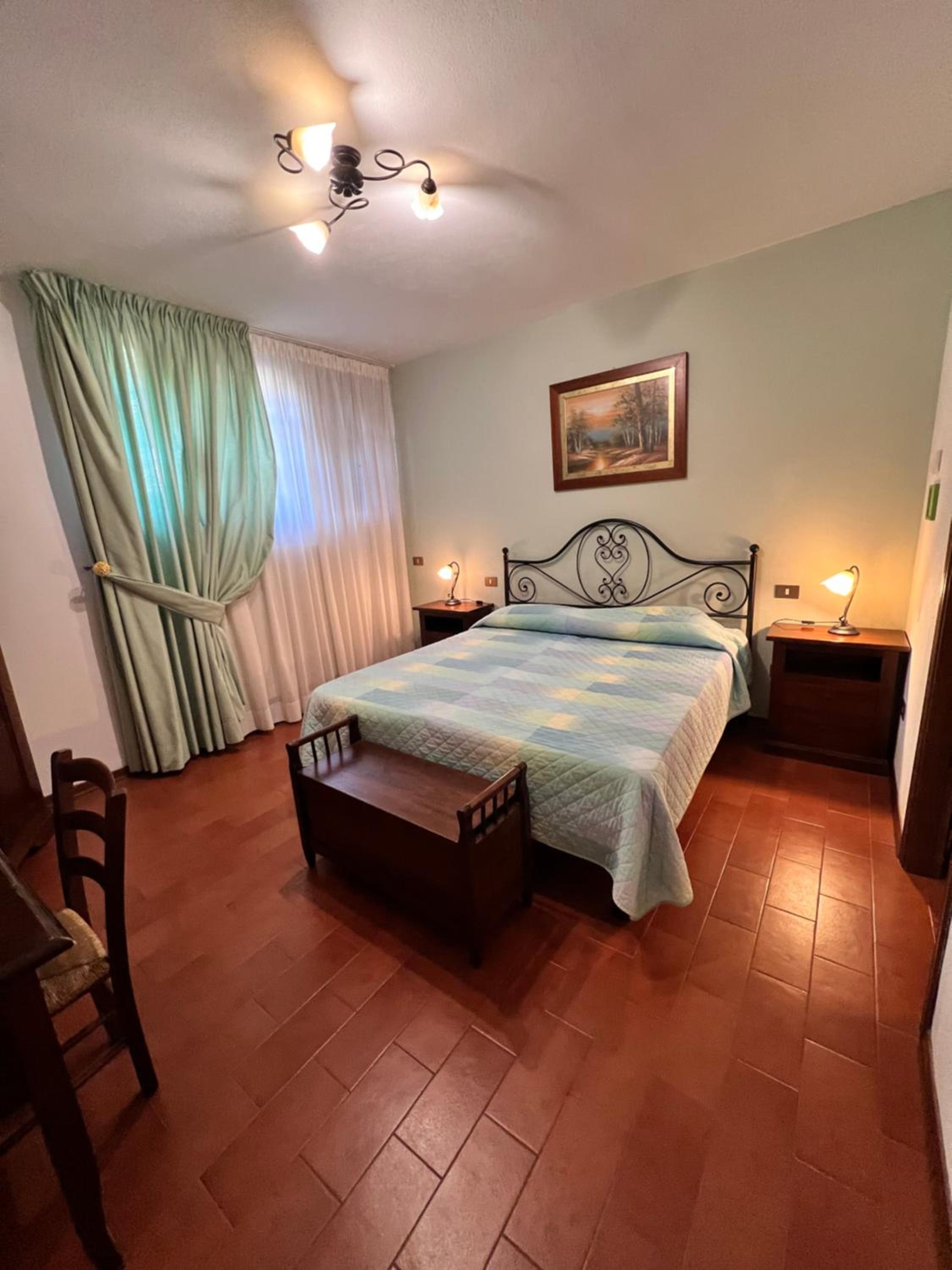 Laurel Apartment