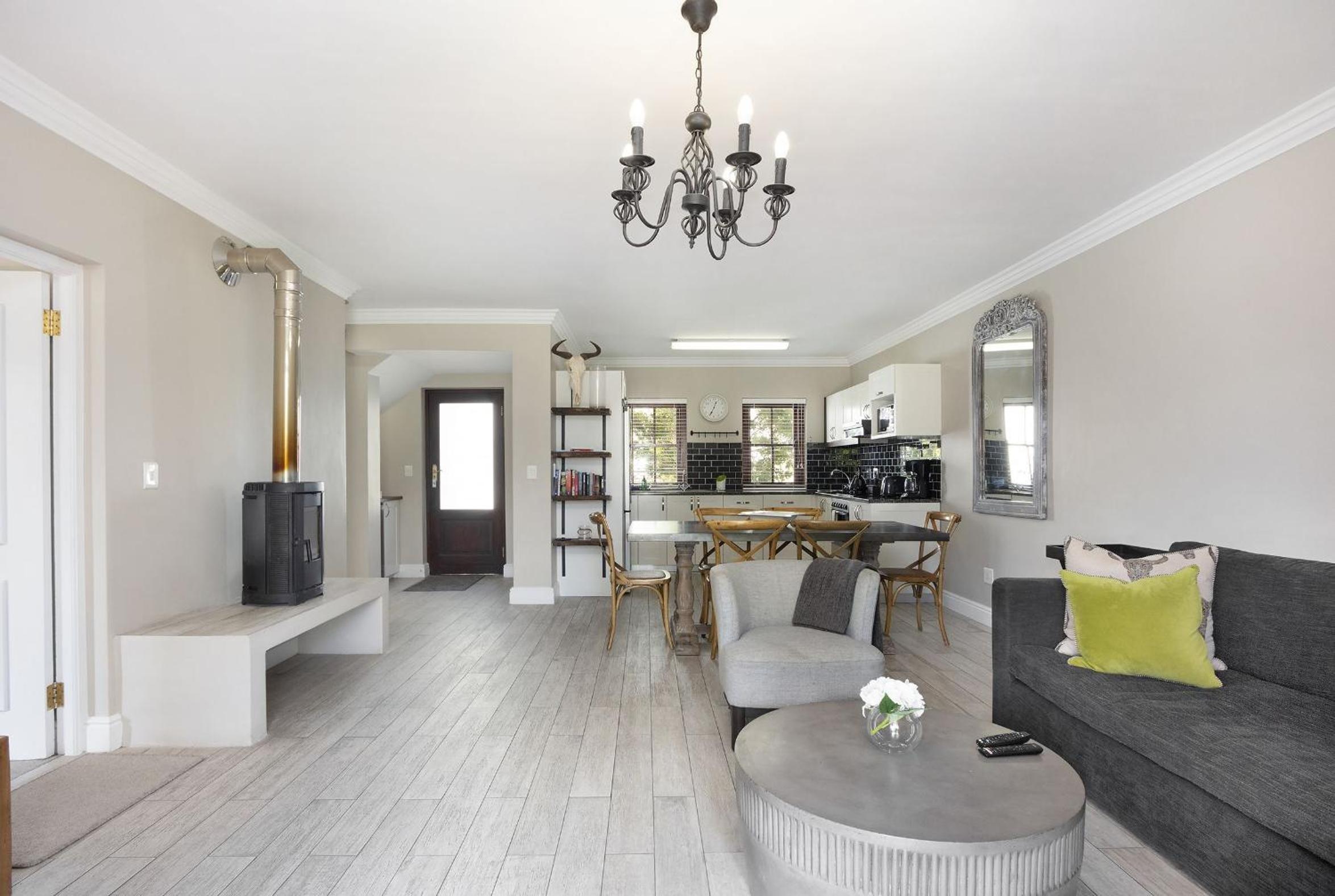 Winelands Golf Lodges 17 view 4