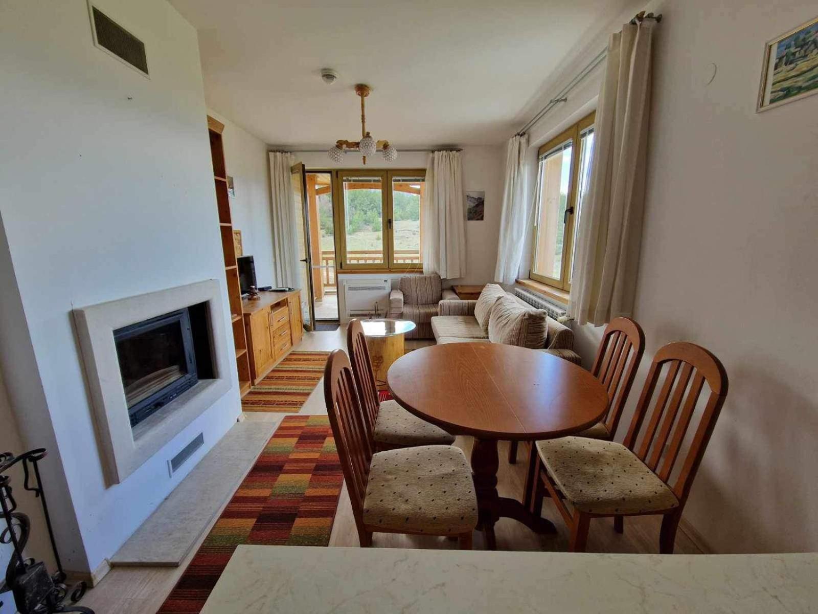 Saint John Hill Apartment