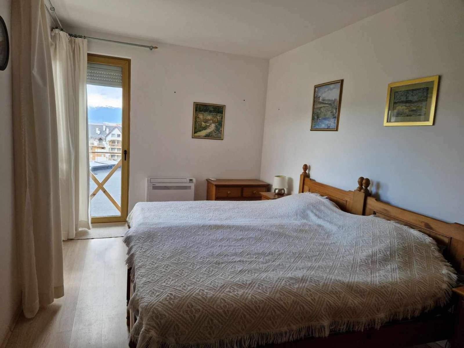 Saint John Hill Apartment