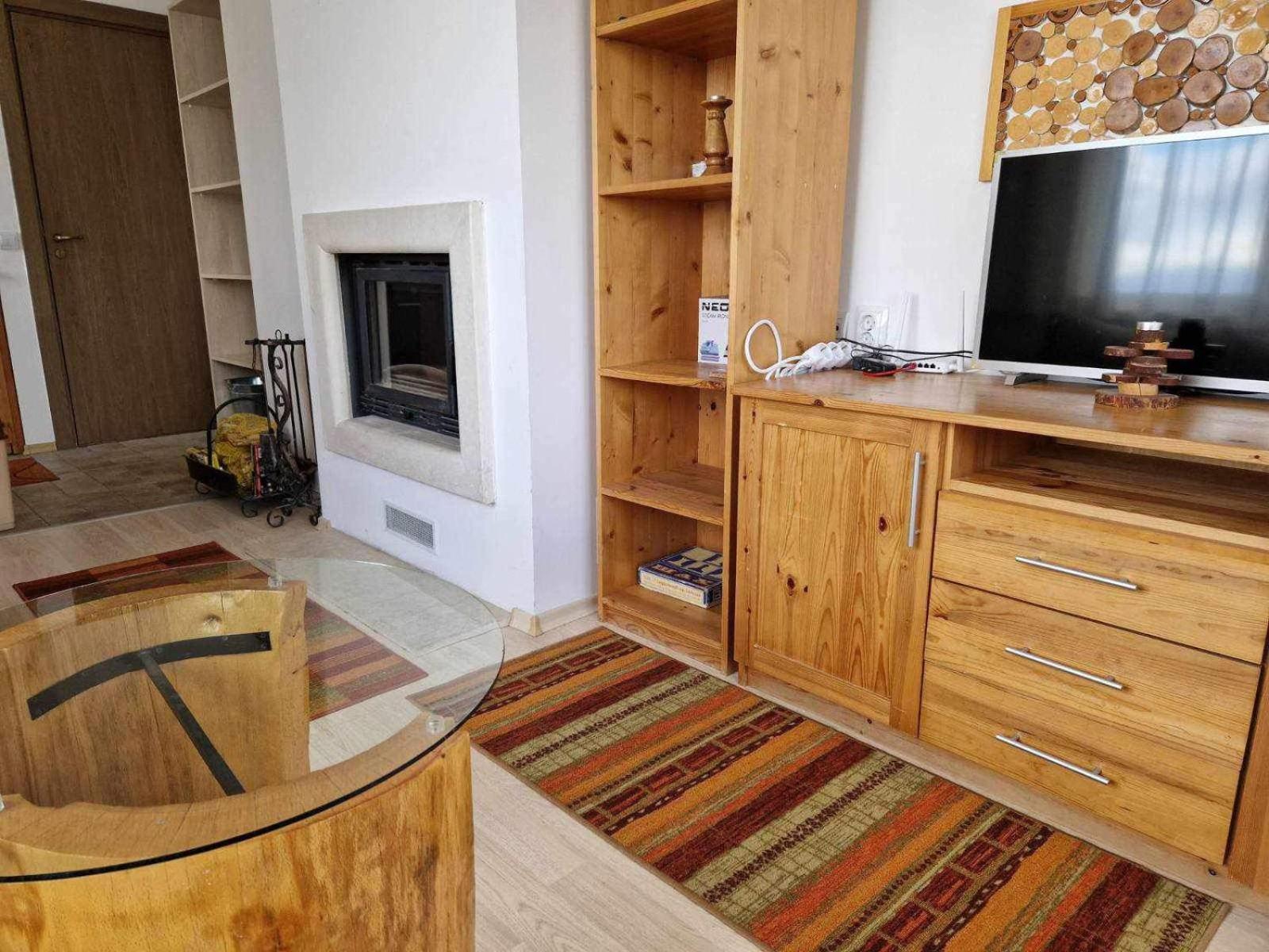 Saint John Hill Apartment