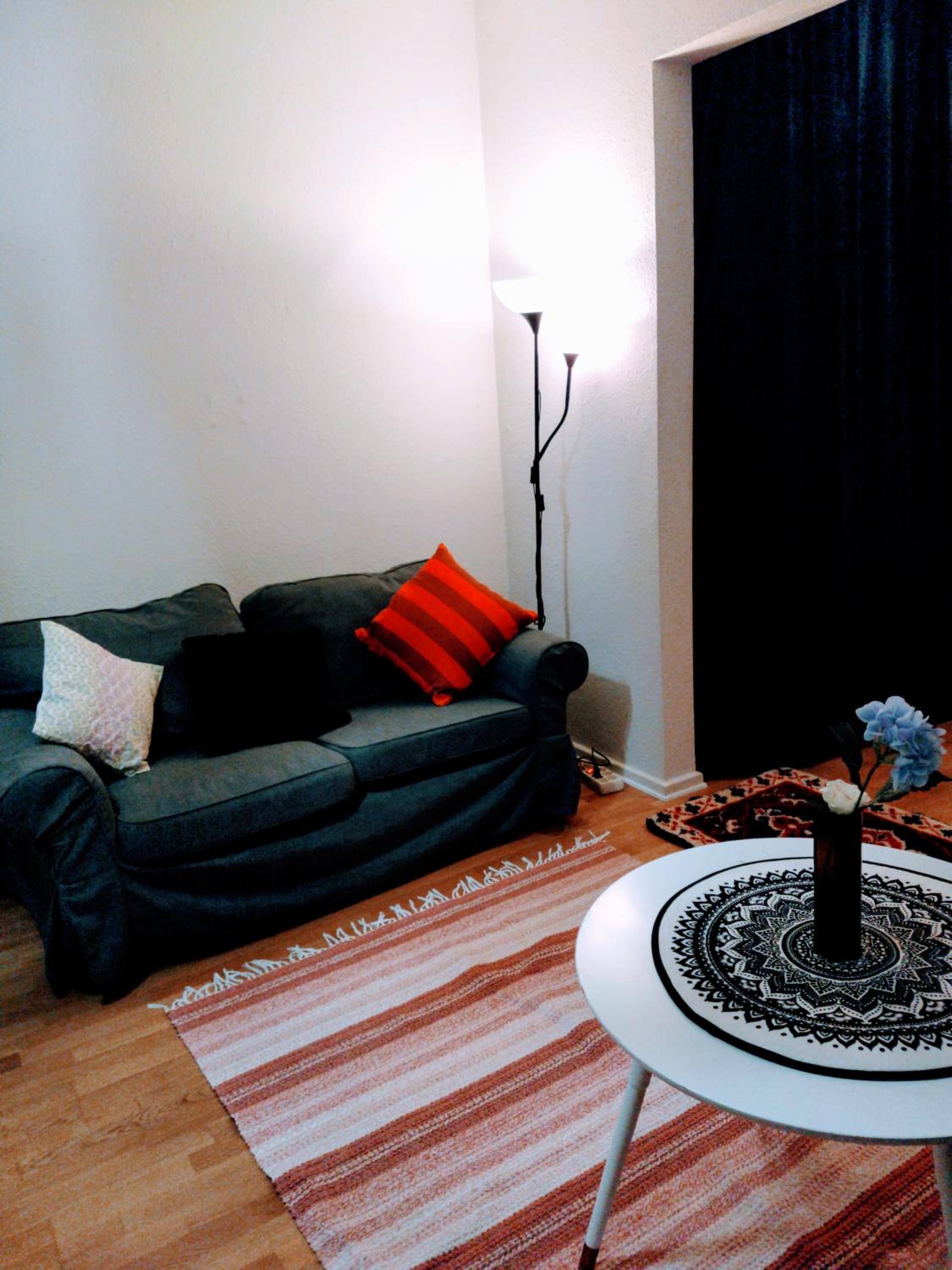 COZY STUDIO CENTRAL