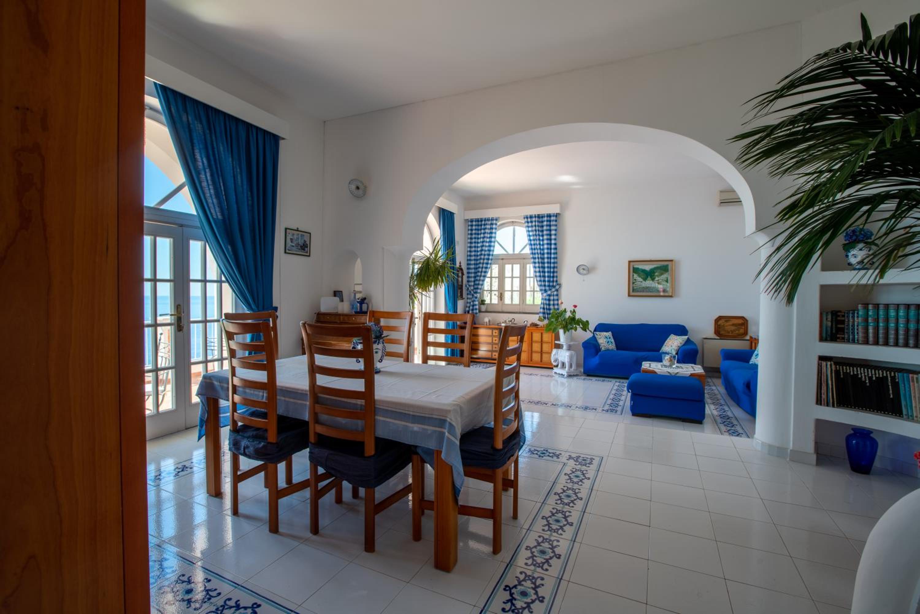 Villa Poesia - Cozy Accommodation Experience view 5