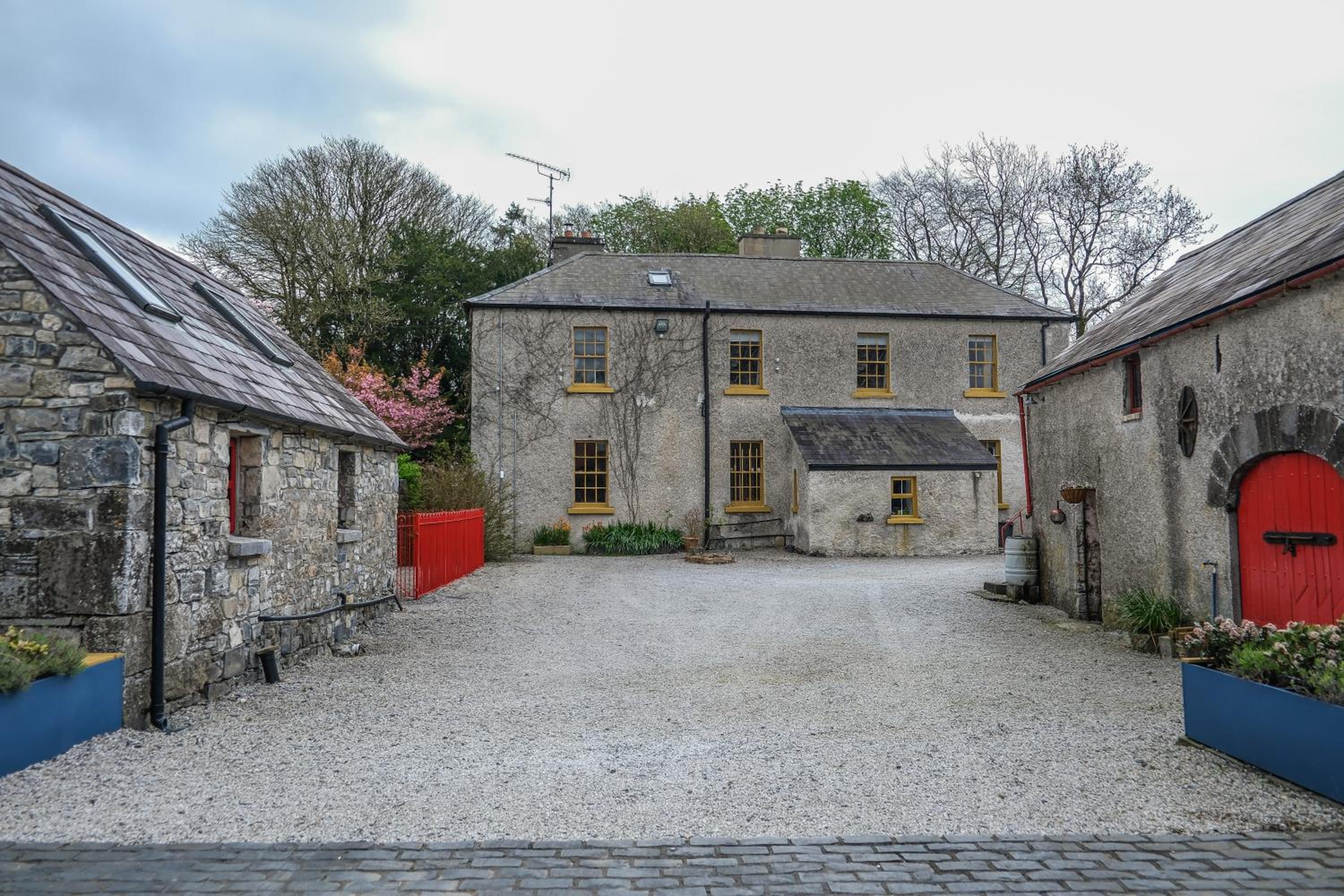 Marianne Cottage at Johnsfort view 3