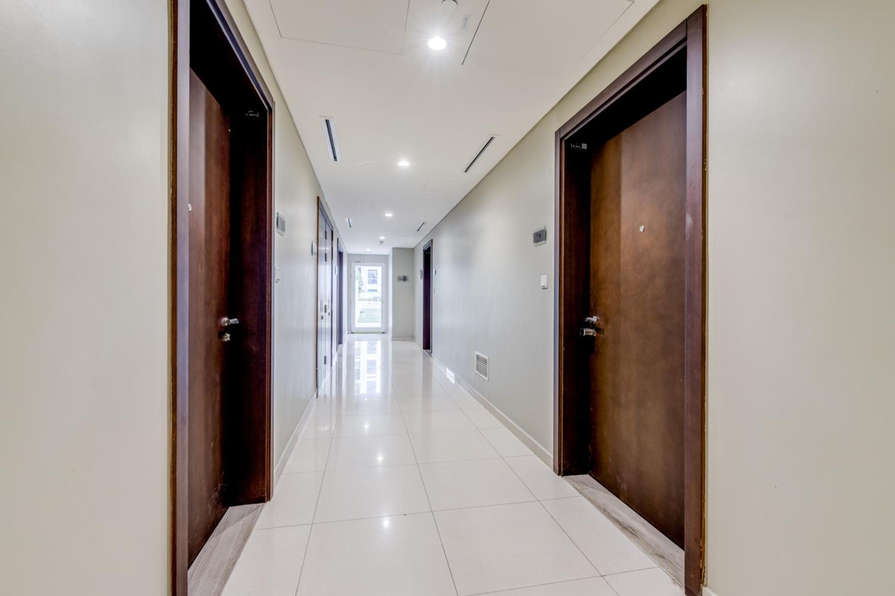 GlobalStay Reva & Vera Residences Business Bay Apartments