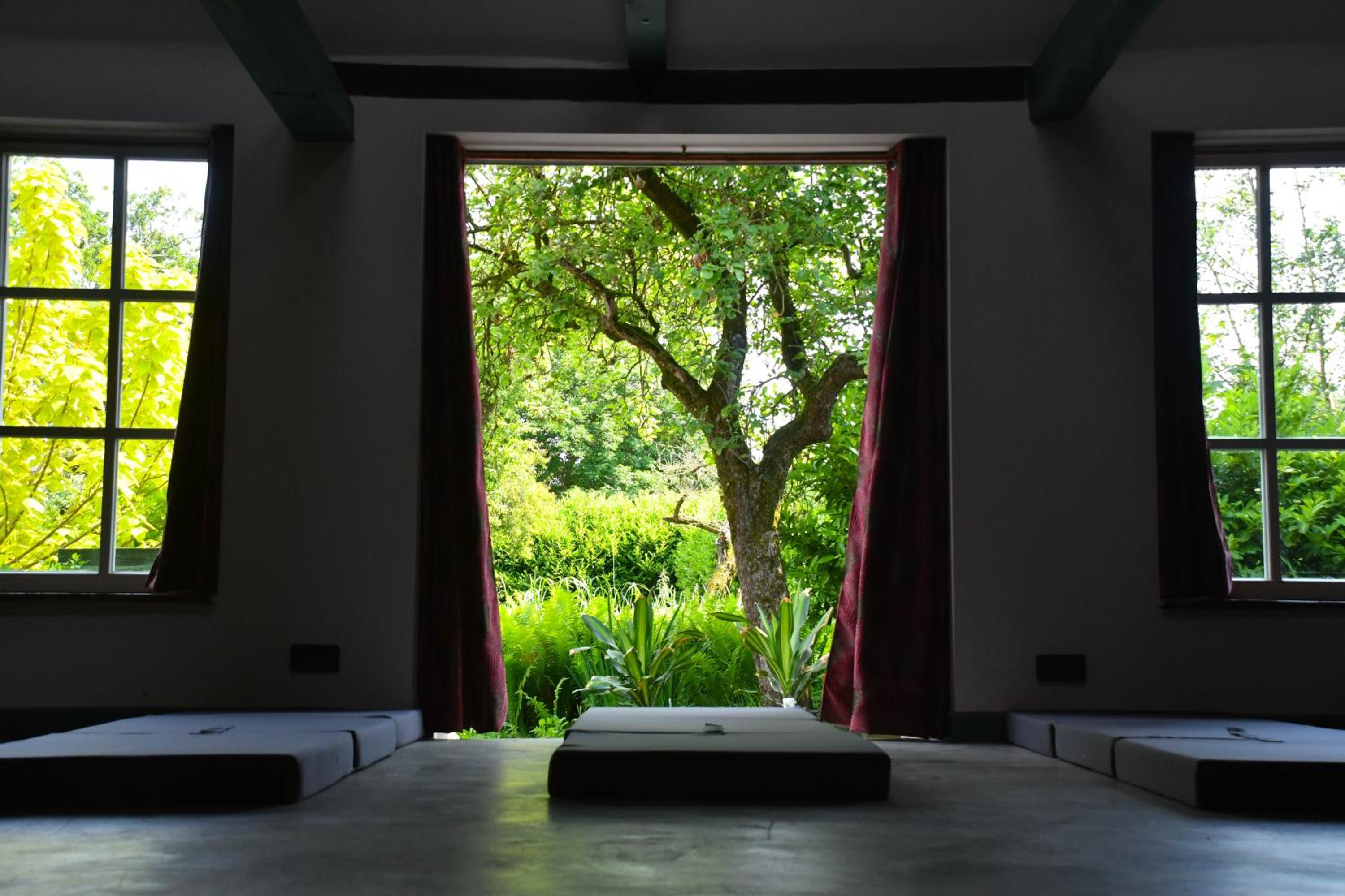 BoHo Experience Wellness, Jacuzzi, Sauna, BBQ, Garden, Sleeps 10 view 3
