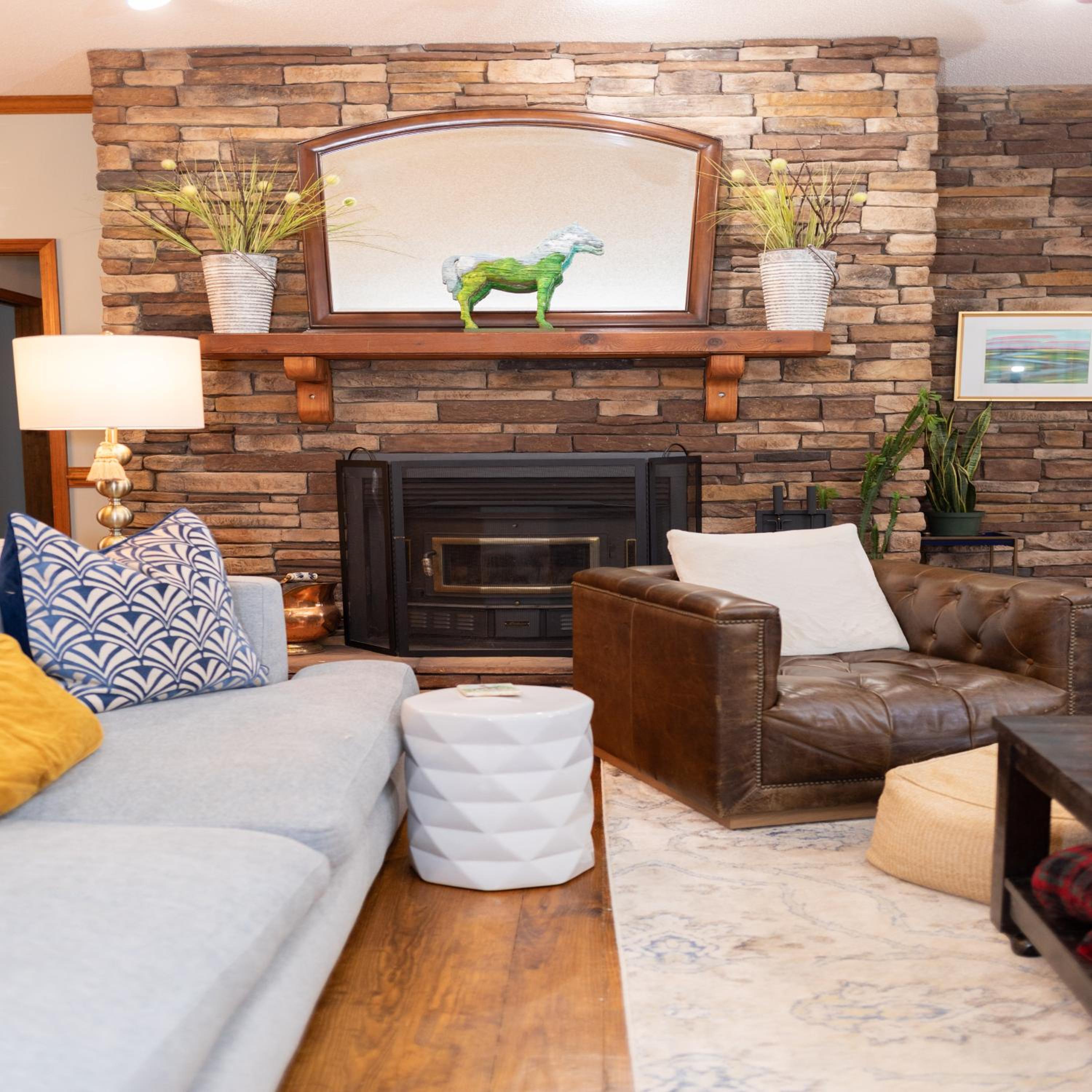 Autumn Woods Lodge