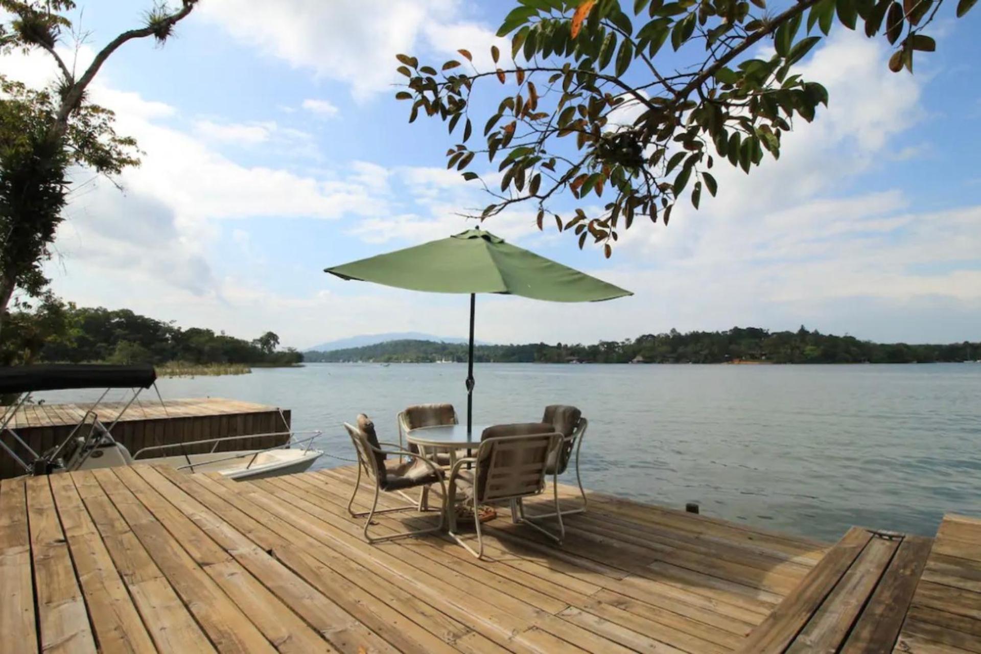 Luxurious entire country house in Rio Dulce, Guatemala - Property Image 7