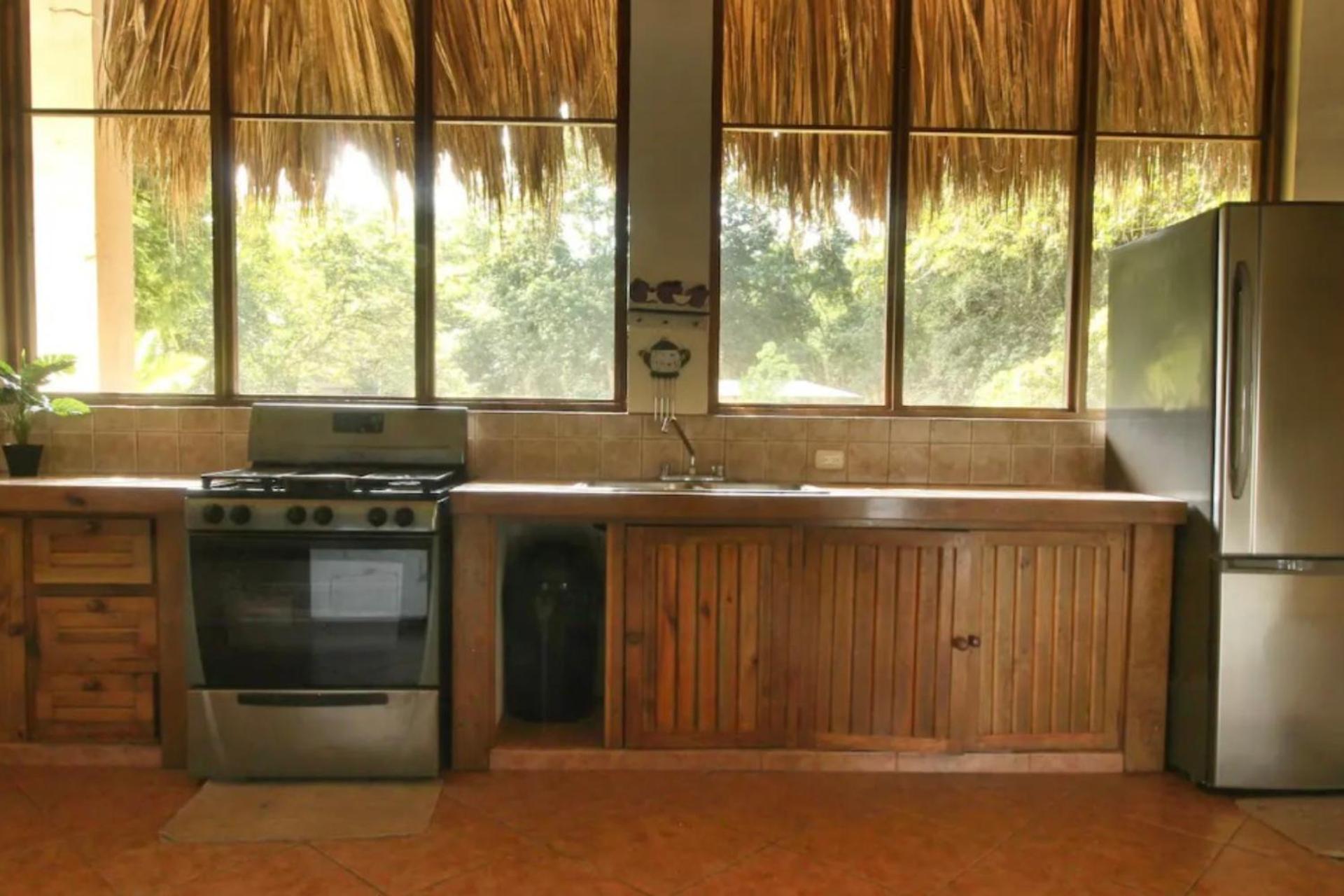 Luxurious entire country house in Rio Dulce, Guatemala - Property Image 11