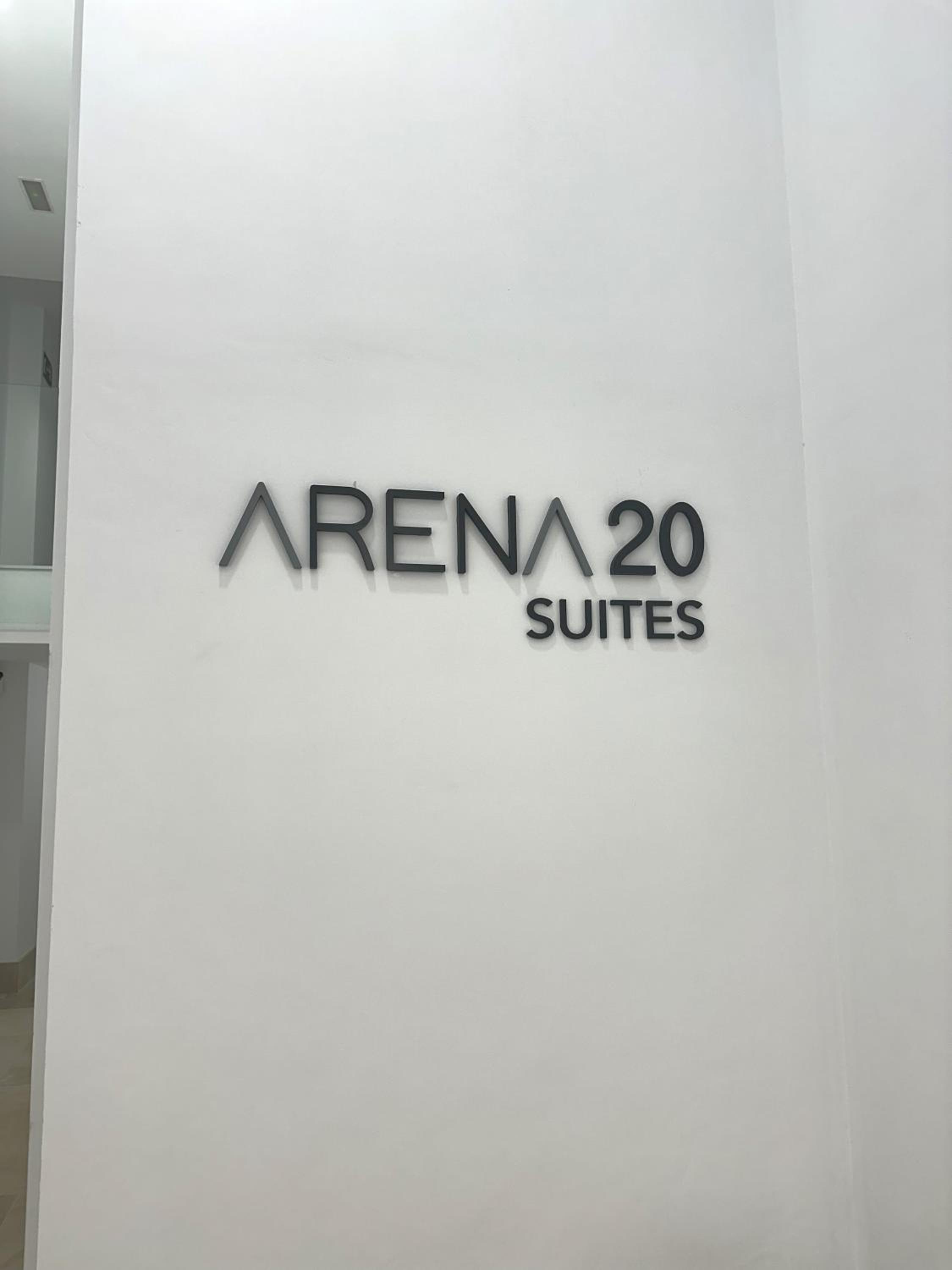 Arena 20 Suites