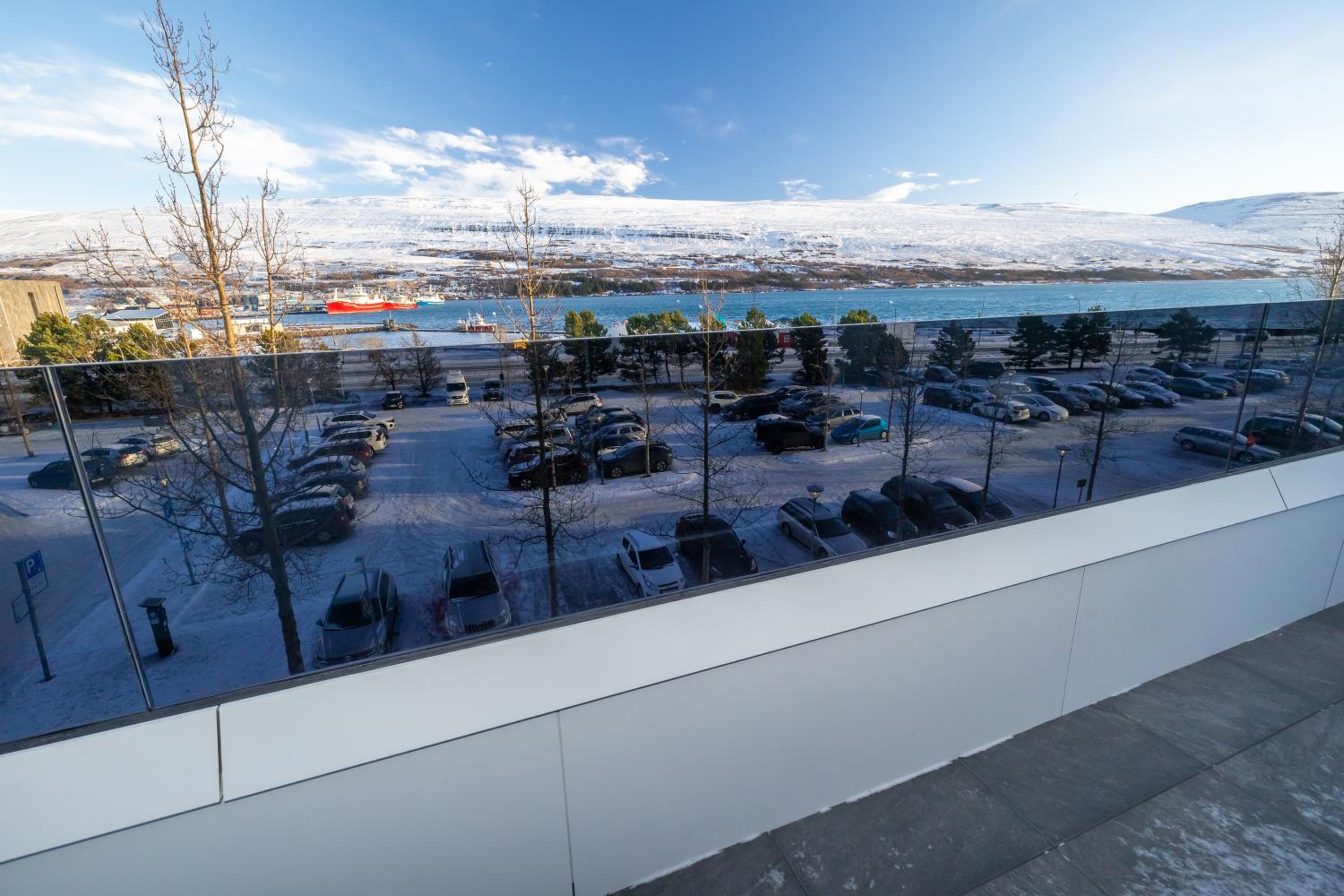 LL Properties - Luxury Penthouse