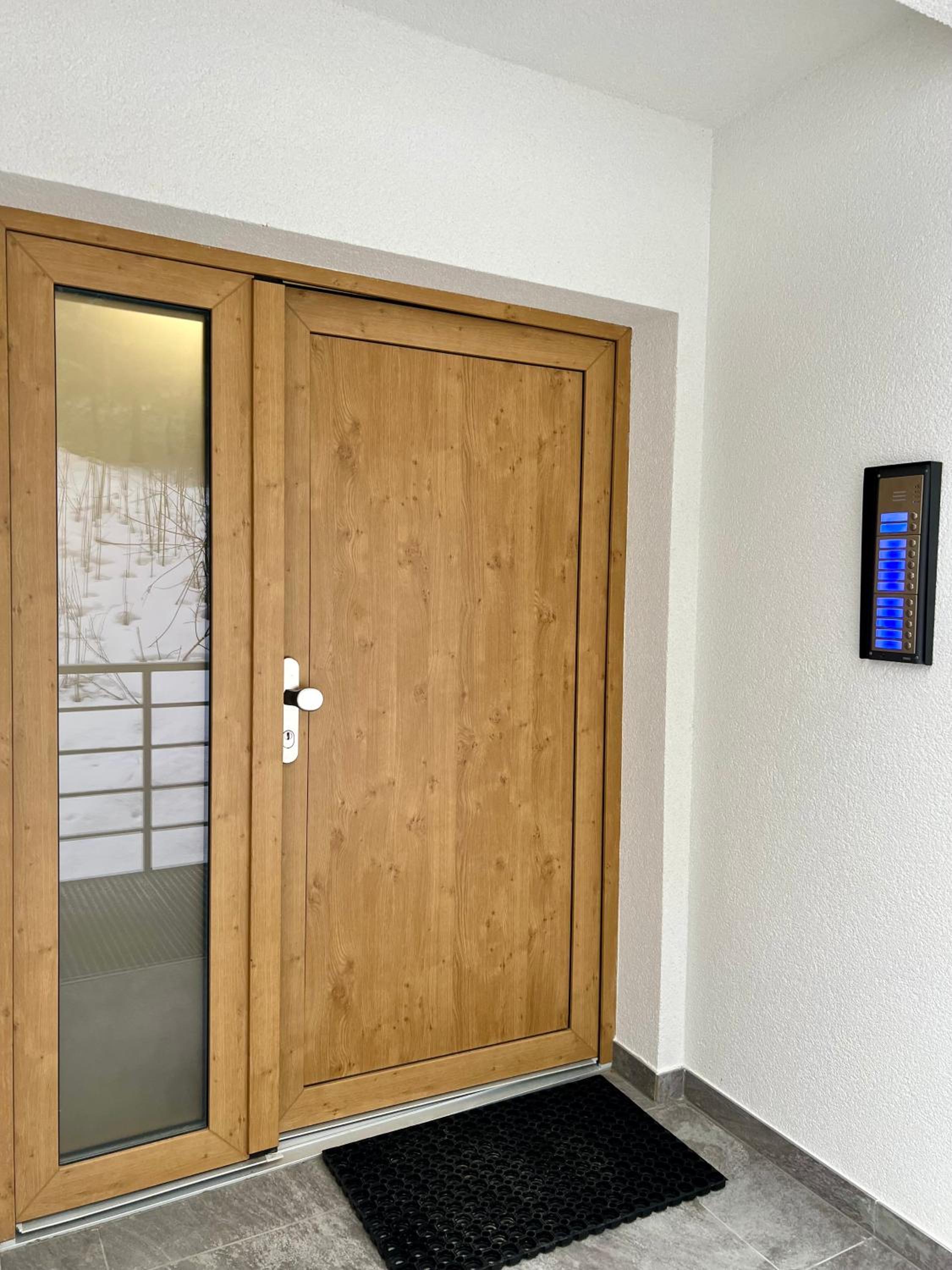 Golden Ridge Apartments