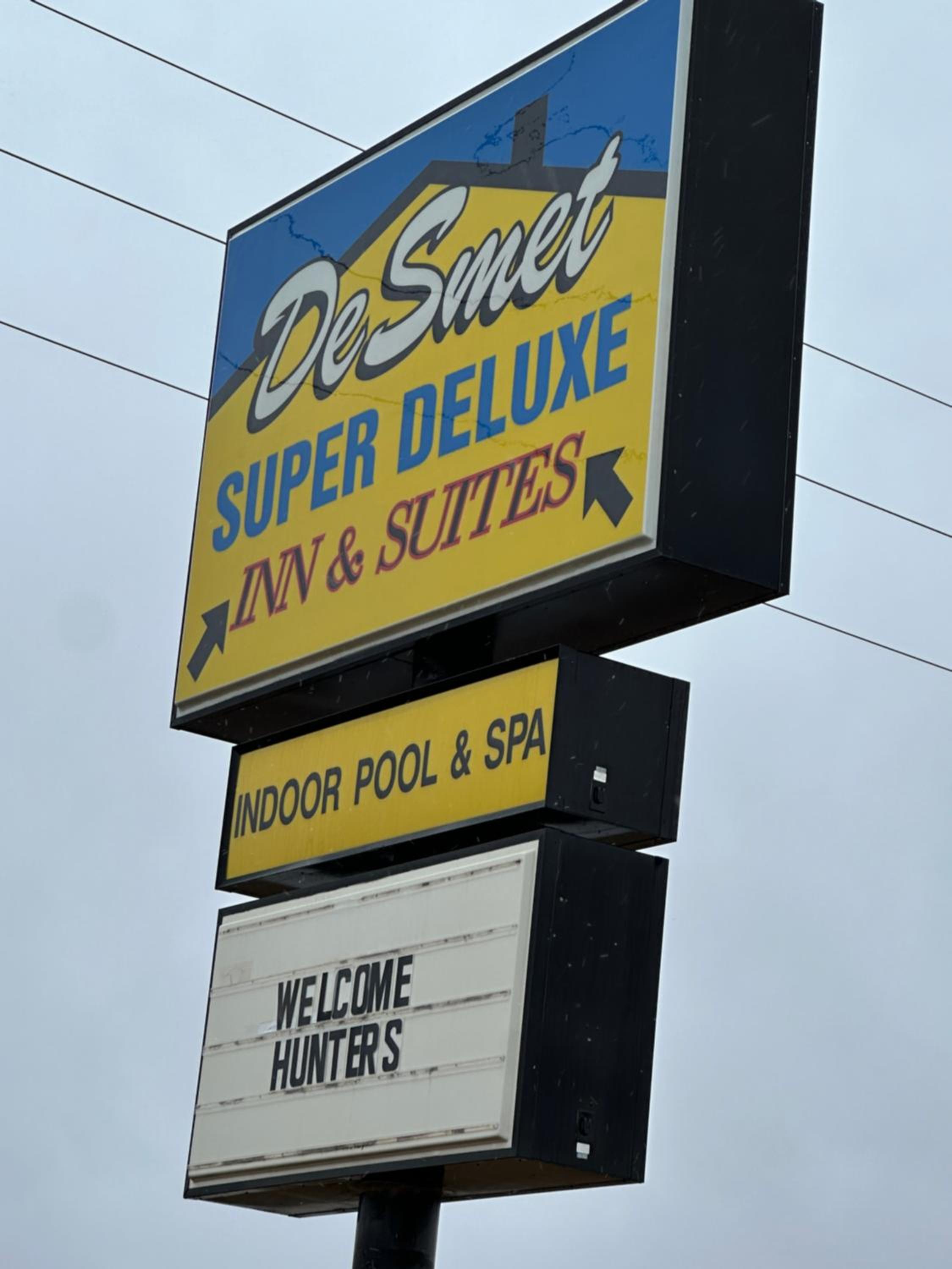De Smet Super Deluxe Inn & suites view 5