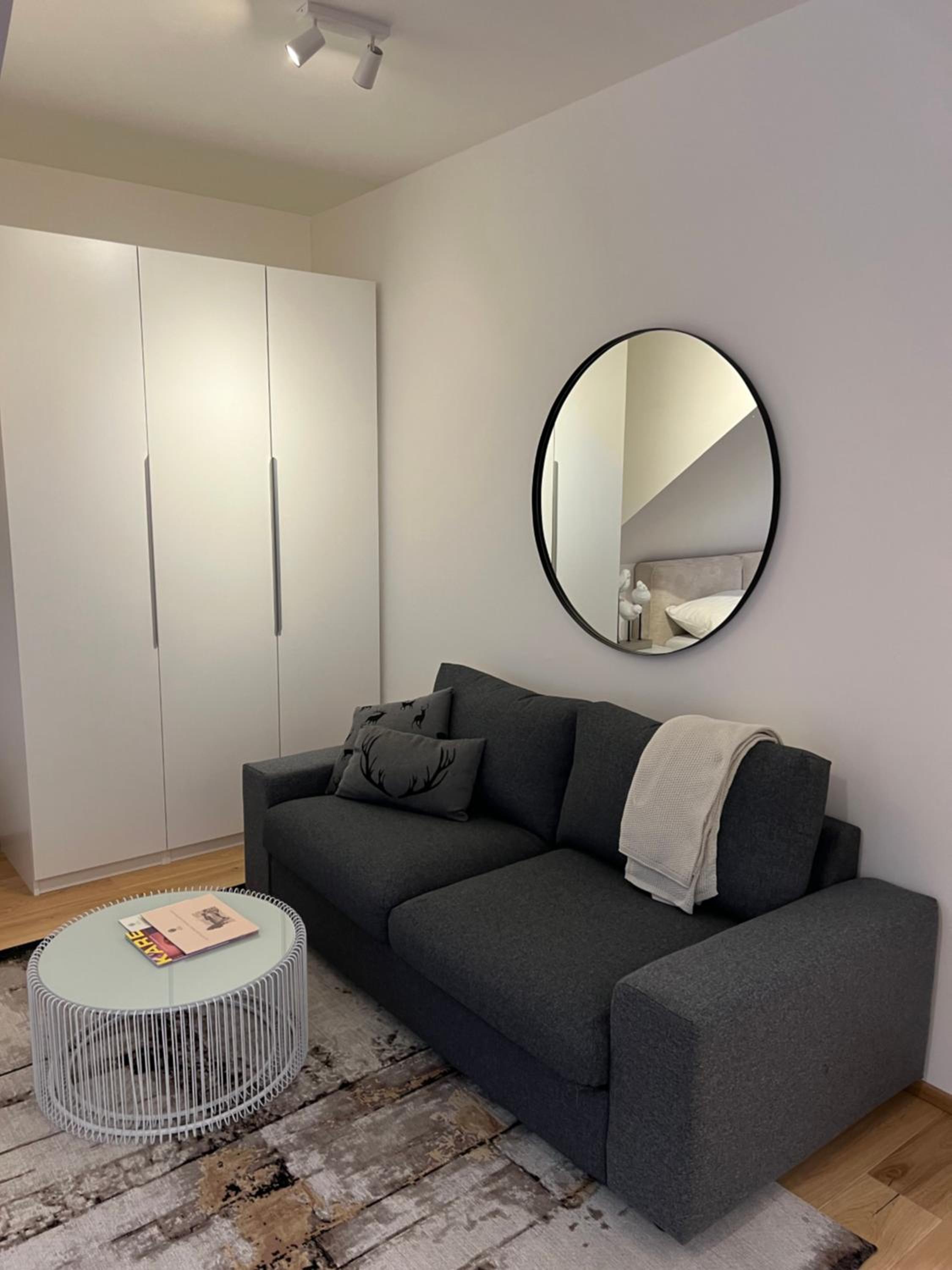 Golden Ridge Apartments