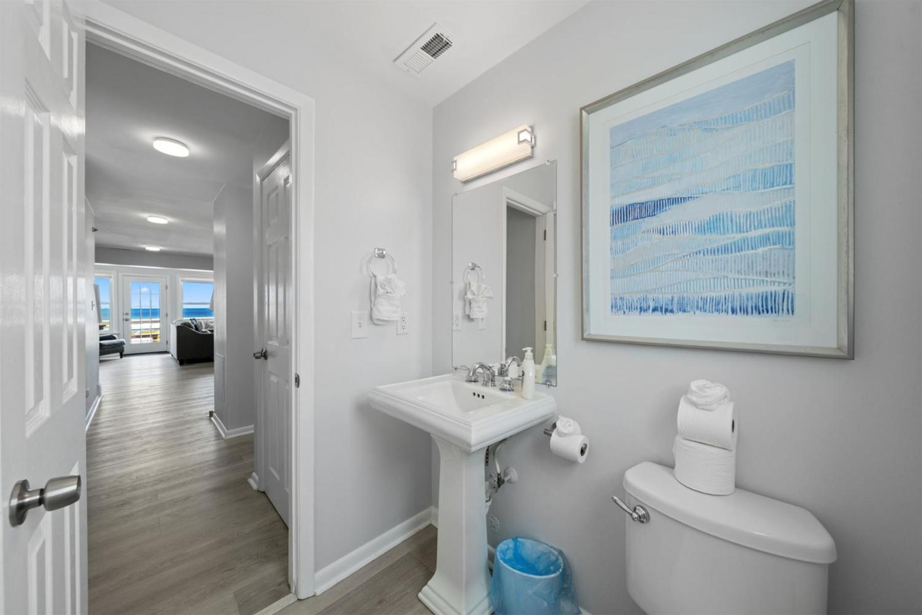 Ocean Oasis Kure Beach Ocean front, Pool coming soon! view 4