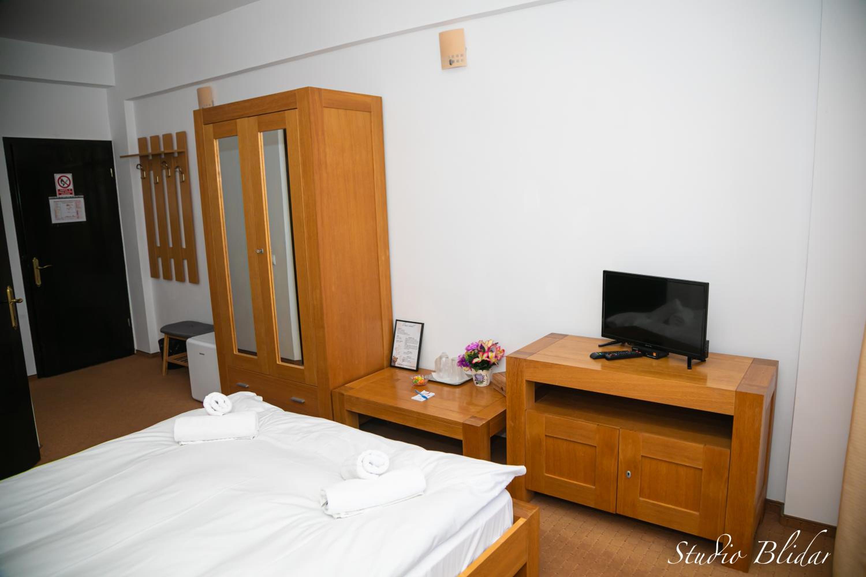 Photo 50