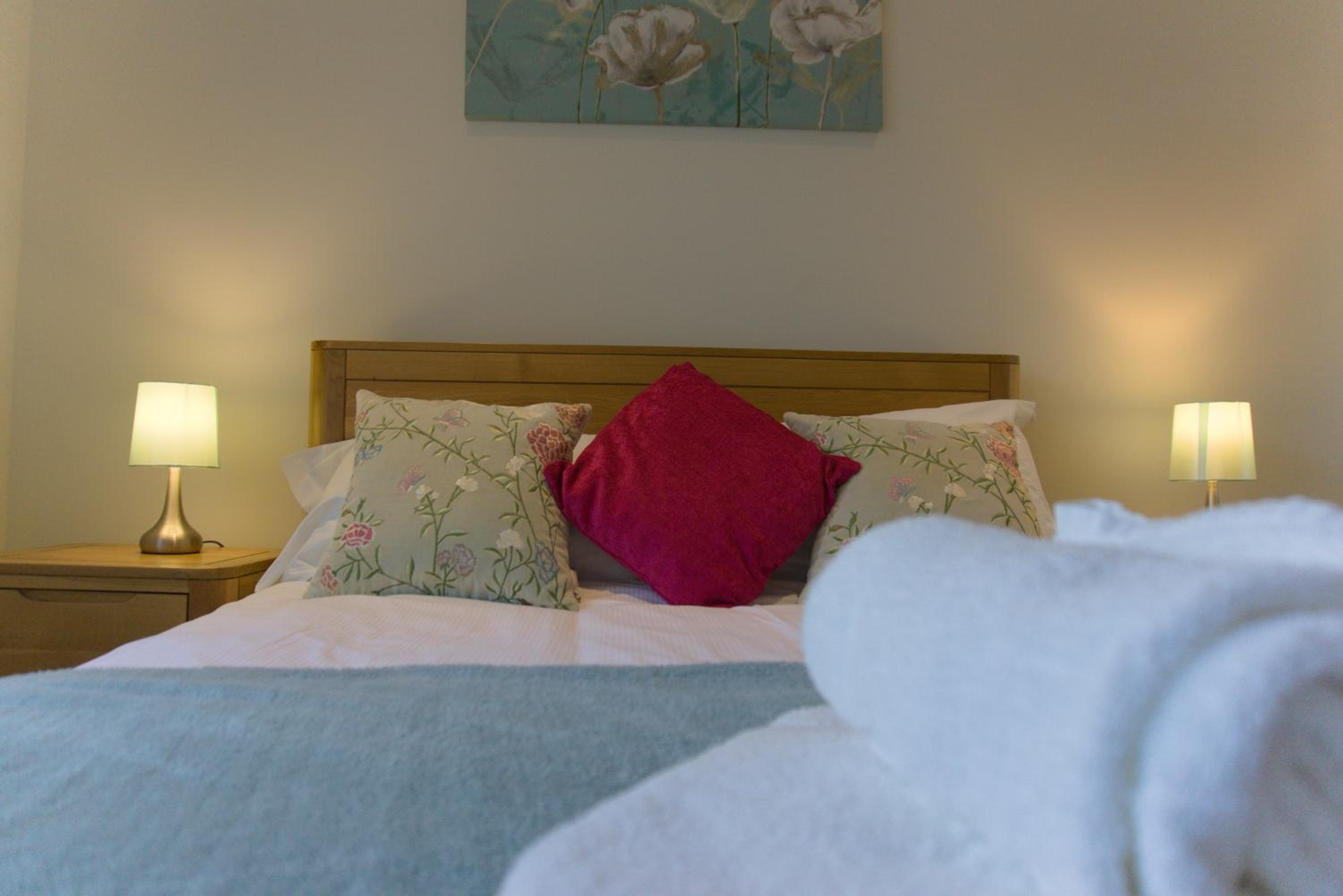 Almanna, Central York, only 6 minutes walk to York Minster view 2
