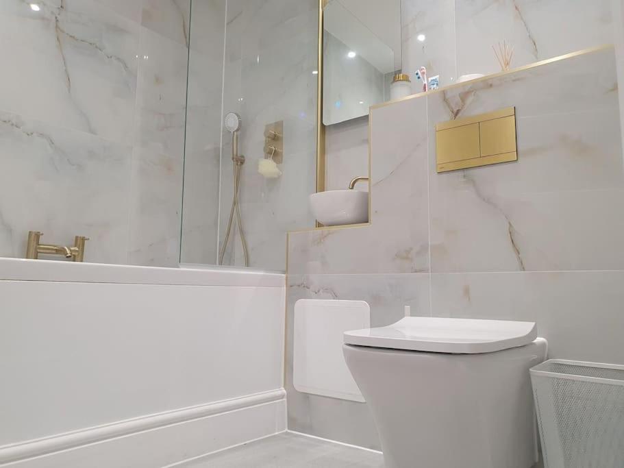 Beautiful New built 2 bedroom apartment