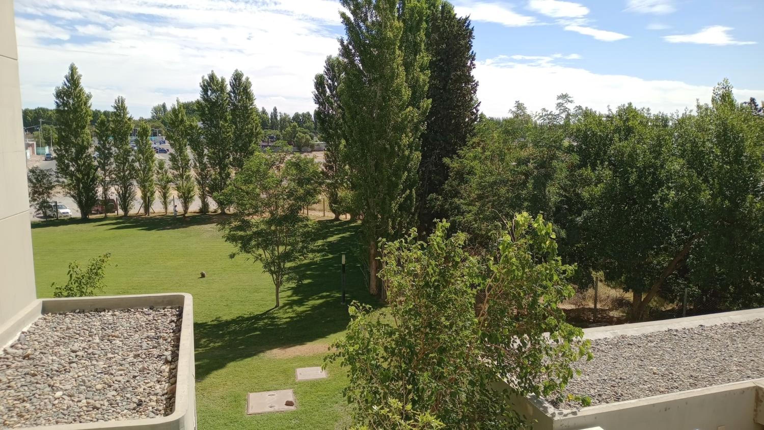 Departamento en la Costa del Rio Limay (Neuquen Capital)