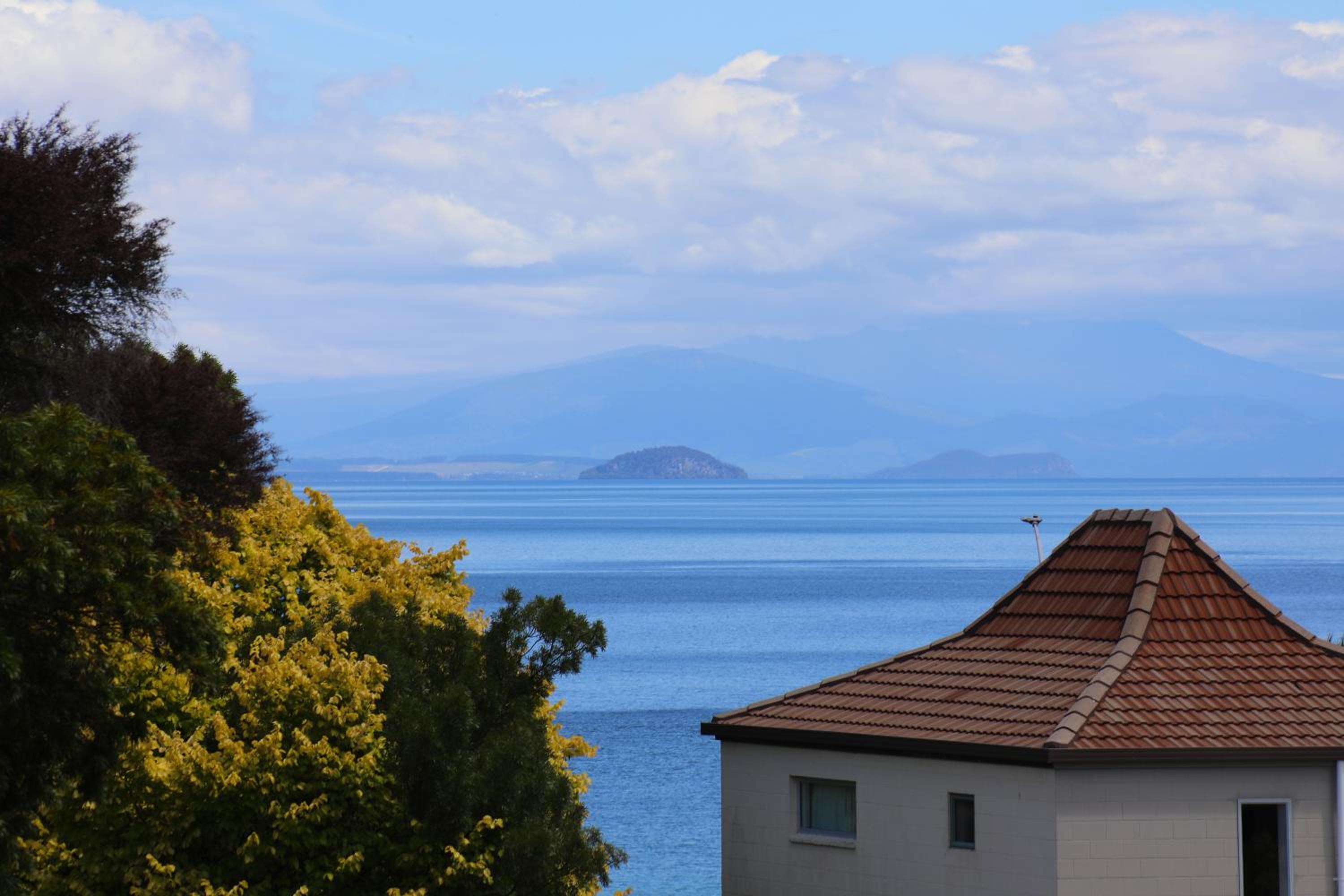Home Away From Home Taupo view 3