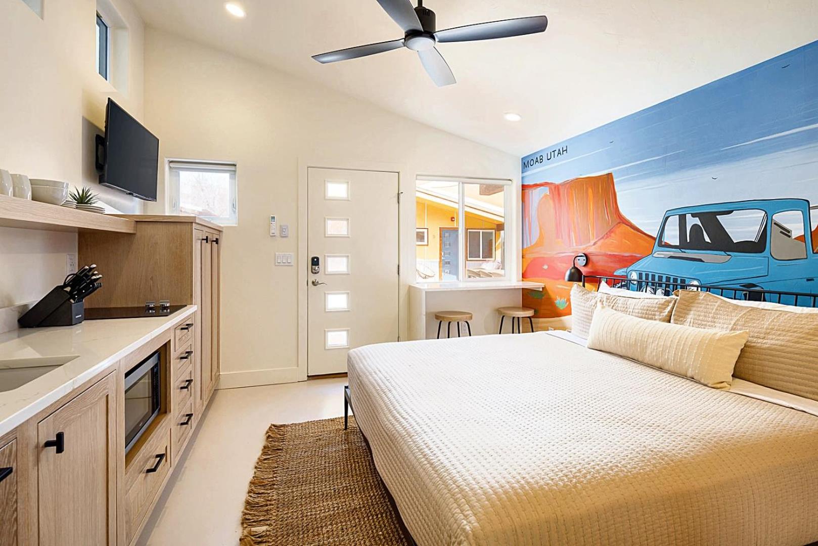 Downtown Kokopelli West 9 - Newly Remodeled Stylish Studio view 4