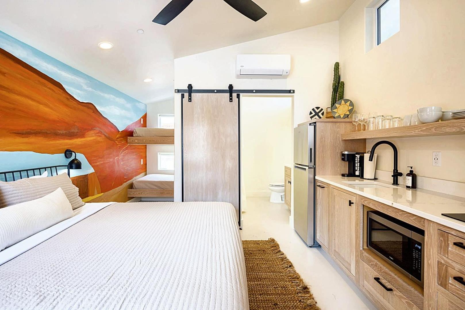Downtown Kokopelli West 8 - Newly Remodeled Stylish Studio view 2