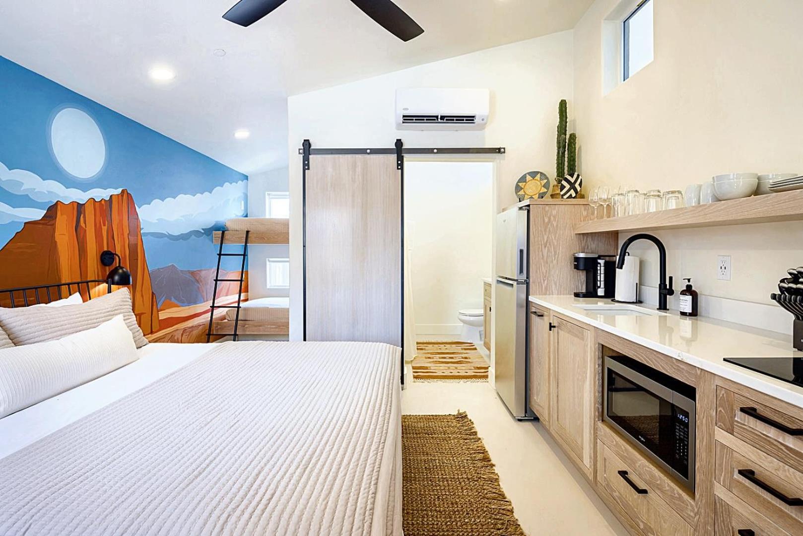 Downtown Kokopelli West #10 - Newly Remodeled Stylish Studio view 2