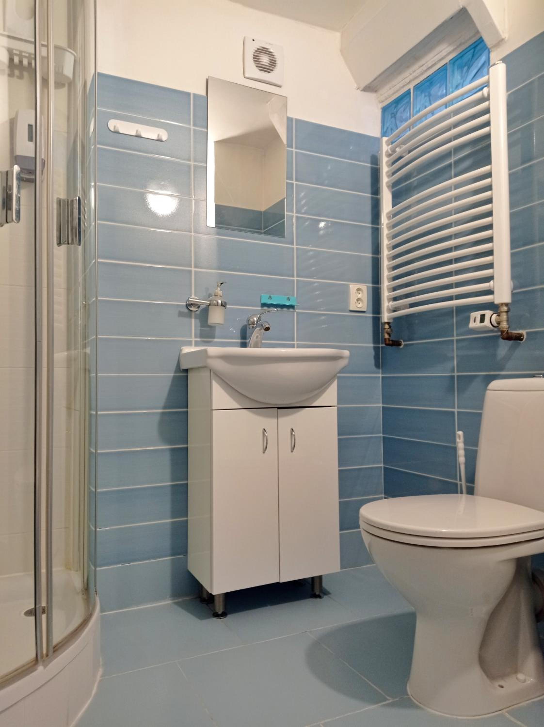 Rooms Central KV