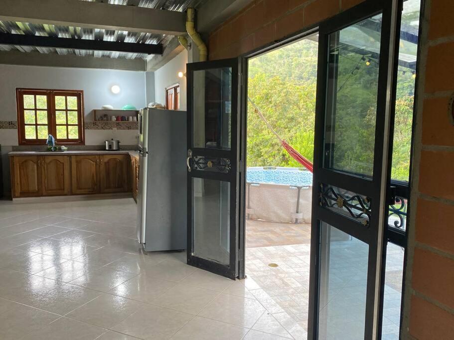 Finca San Rafael cerca al rio Wifi 6-12 personas