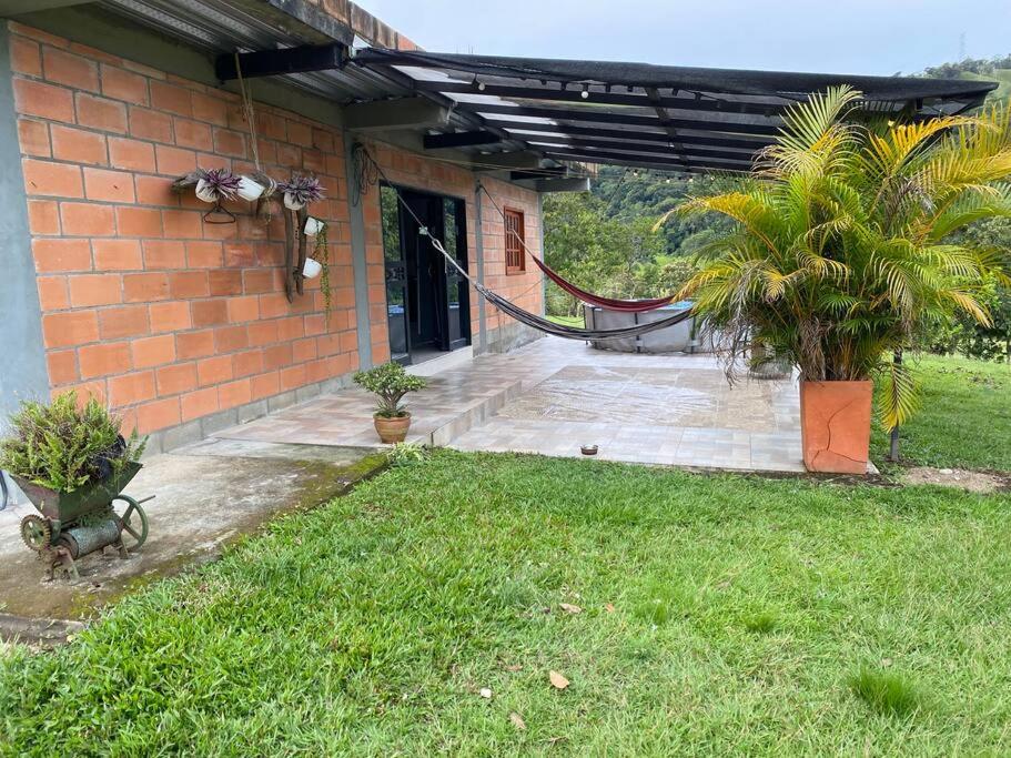 Finca San Rafael cerca al rio Wifi 6-12 personas