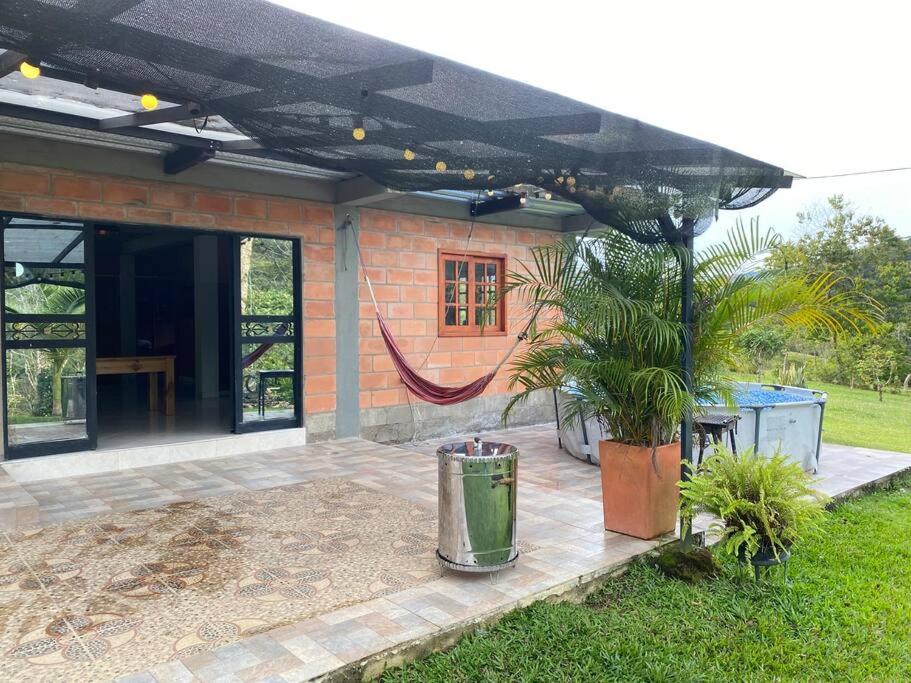 Finca San Rafael cerca al rio Wifi 6-12 personas