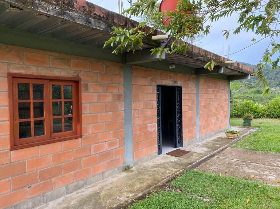 Finca San Rafael cerca al rio Wifi 6-12 personas