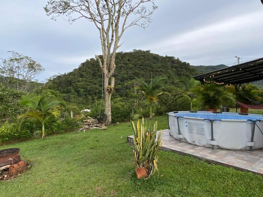 Finca San Rafael cerca al rio Wifi 6-12 personas