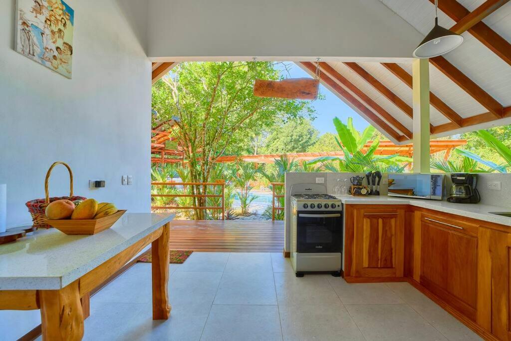 Casa Kristel - Exquisite Villa Getaway