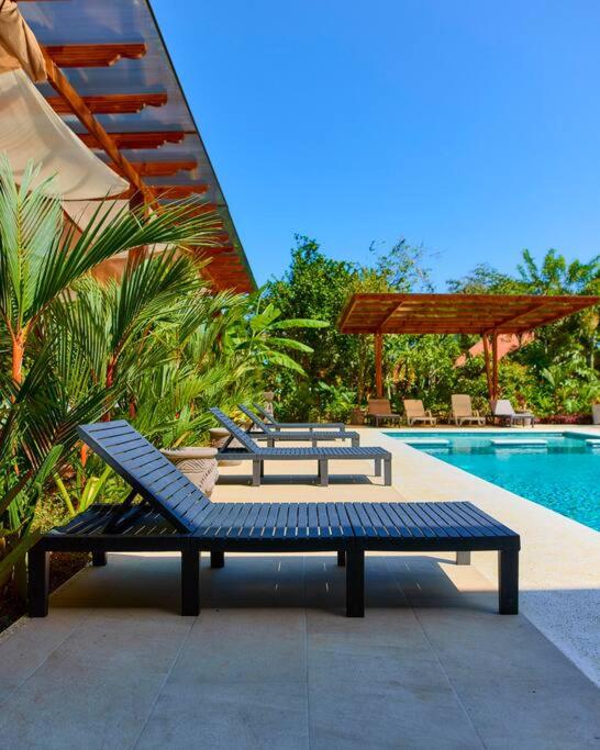 Casa Kristel - Exquisite Villa Getaway