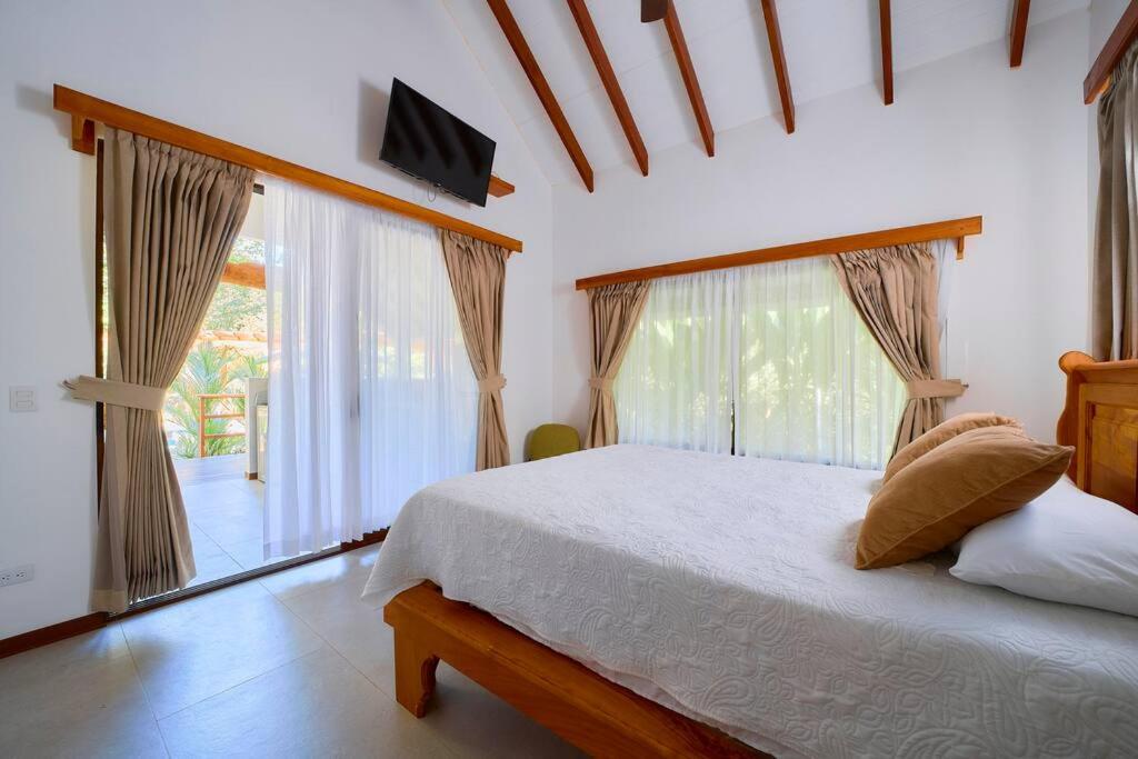 Casa Kristel - Exquisite Villa Getaway