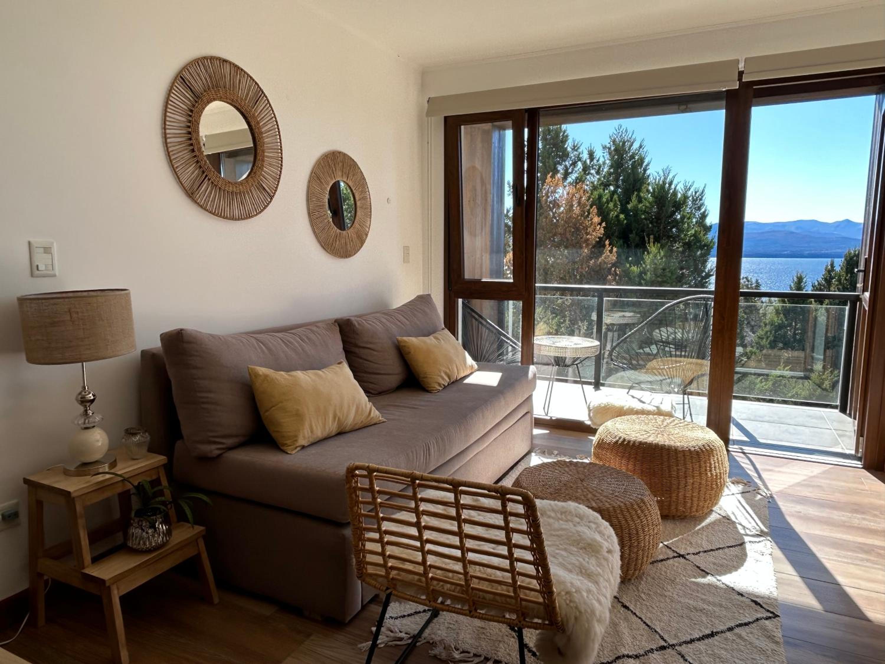 Departamento HOME - Vista Lago y Bosque -