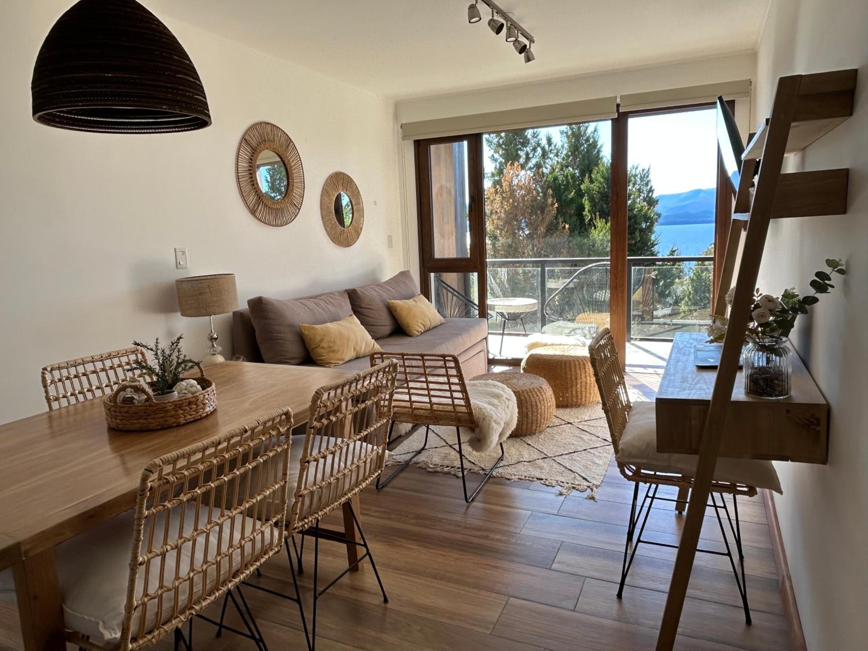 Departamento HOME - Vista Lago y Bosque -