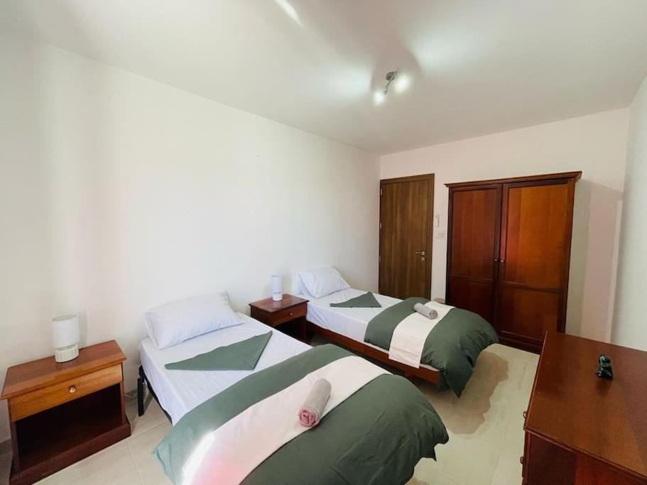 Coral Cove Comfort Apartment Room 3 photo 2