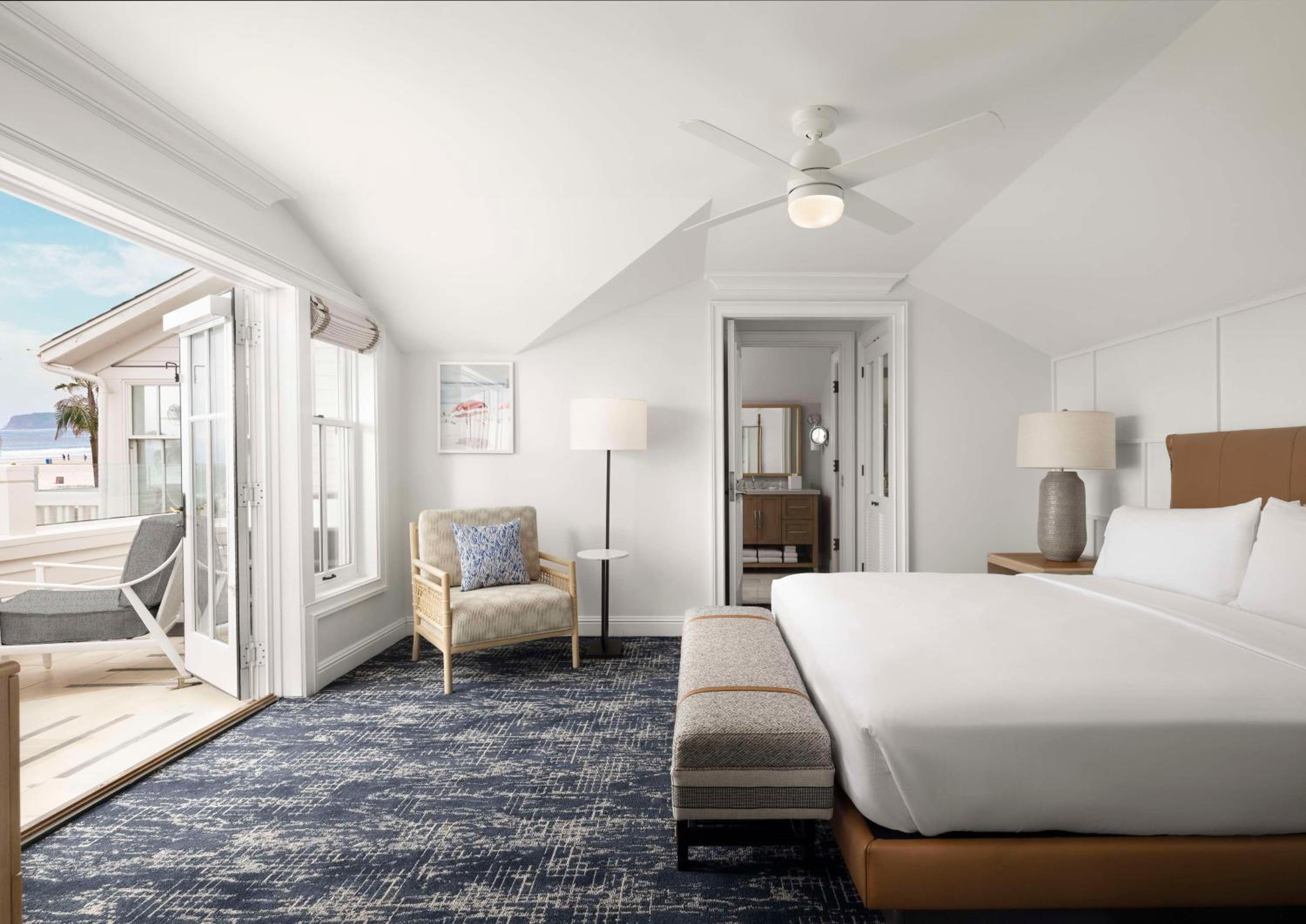 Beach Village at The Del, LXR Hotels & Resorts