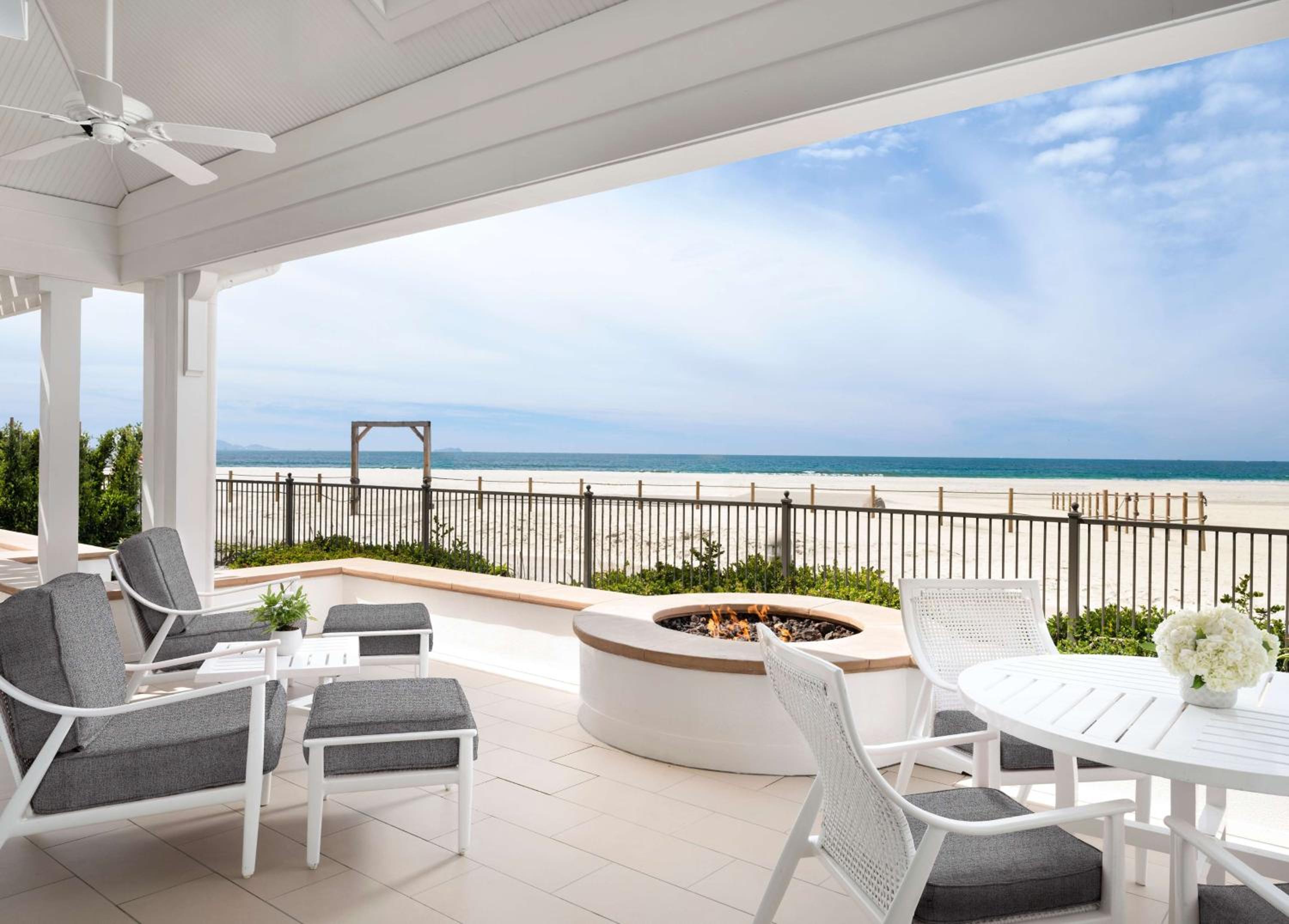 Beach Village at The Del, LXR Hotels & Resorts